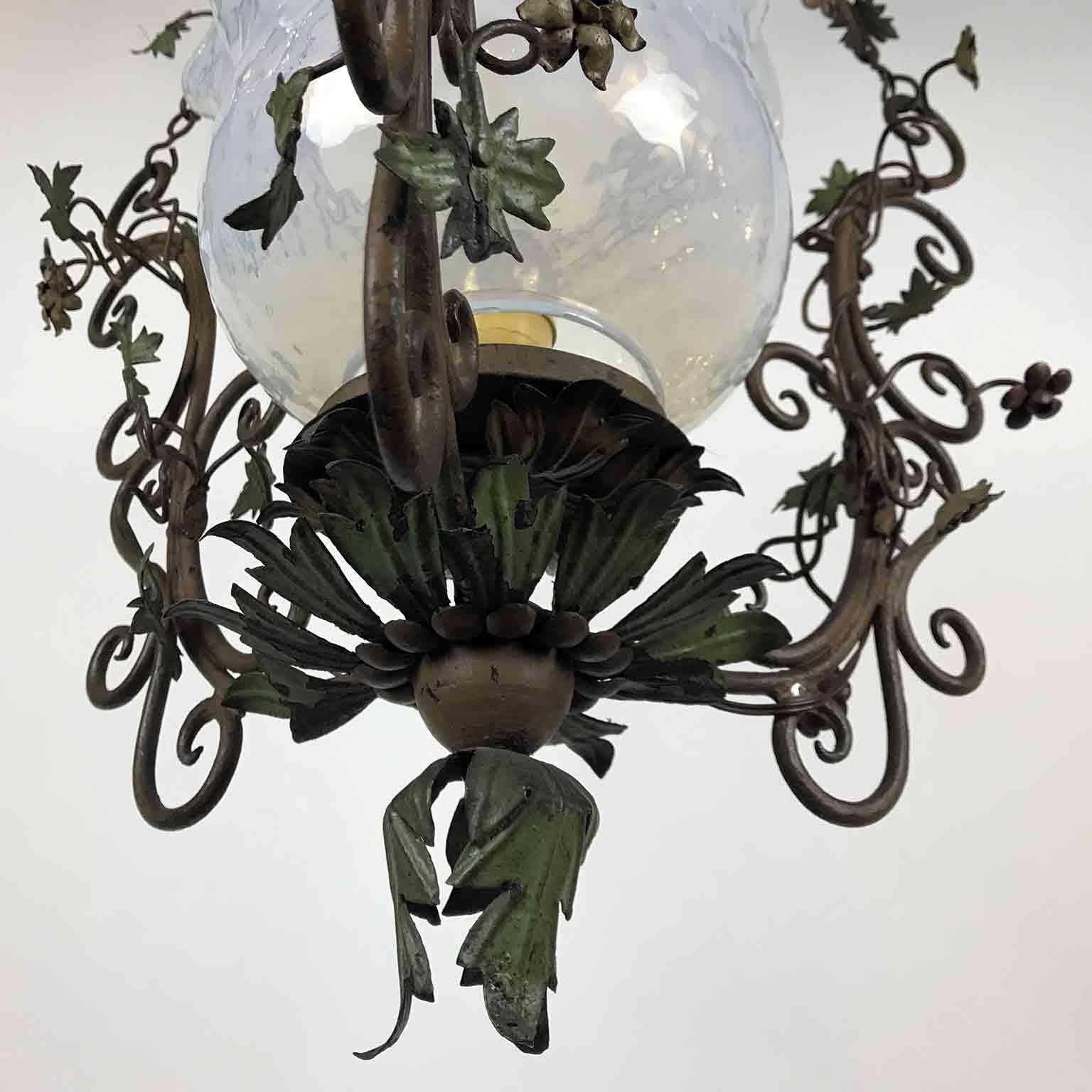 20th Century Italian Art Nouveau Floral Green Foliate Chandelier Iron and Glass In Good Condition In Milan, IT