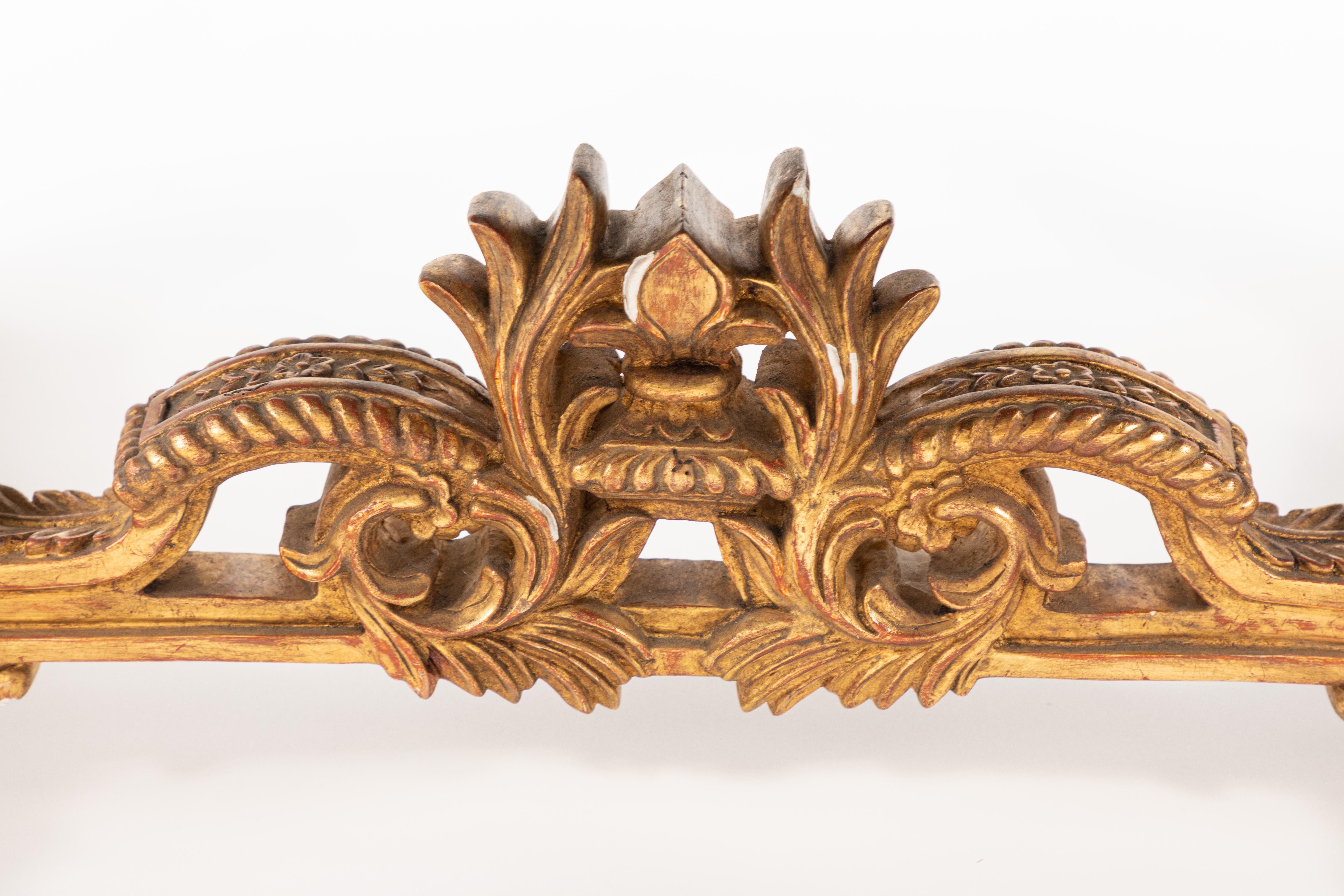 Banc italien en bois sculpté à la feuille d'or 22 carats en vente 1