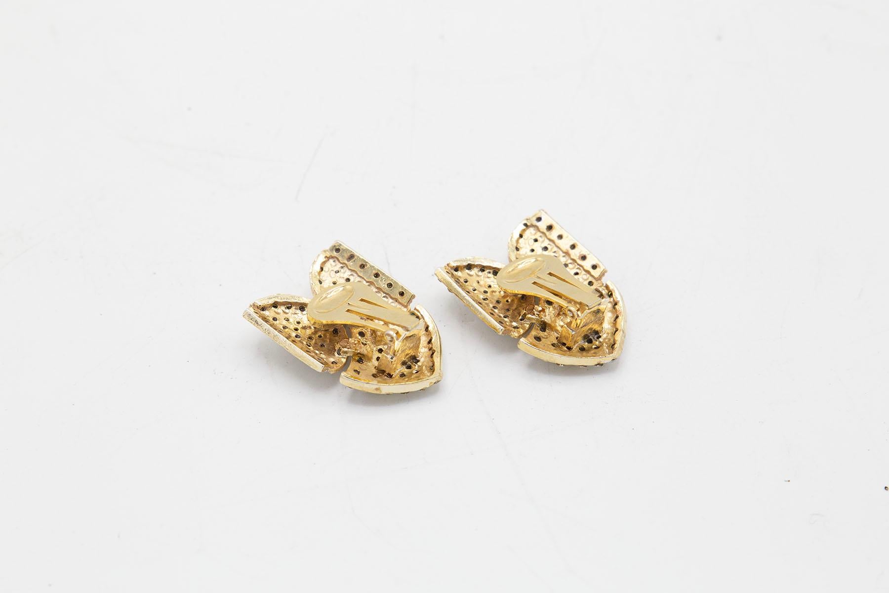 Old European Cut Italian 24 kt. gold-plated clip earrings with rhinestones, bow-shaped  For Sale
