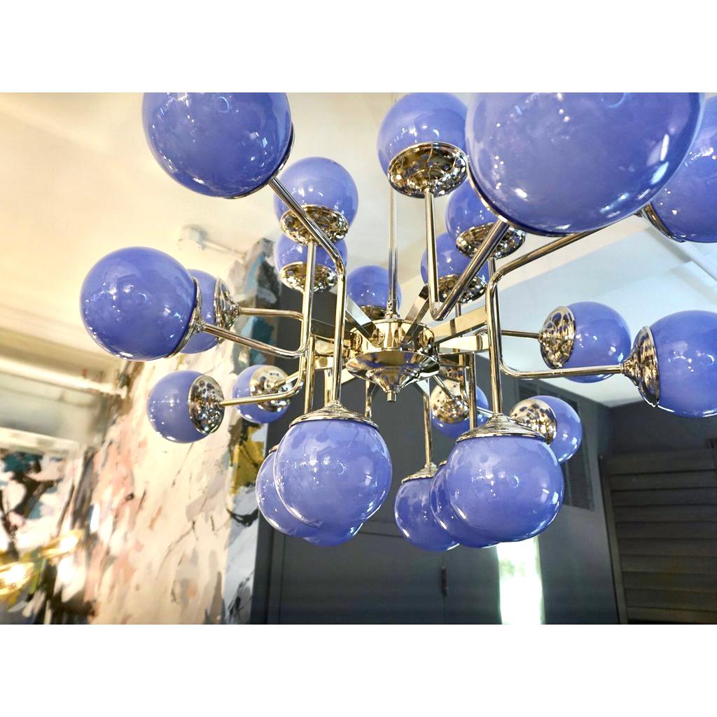 Italian 24-Light Lavender Periwinkle Murano Glass Modern Nickel Chandelier In New Condition For Sale In New York, NY