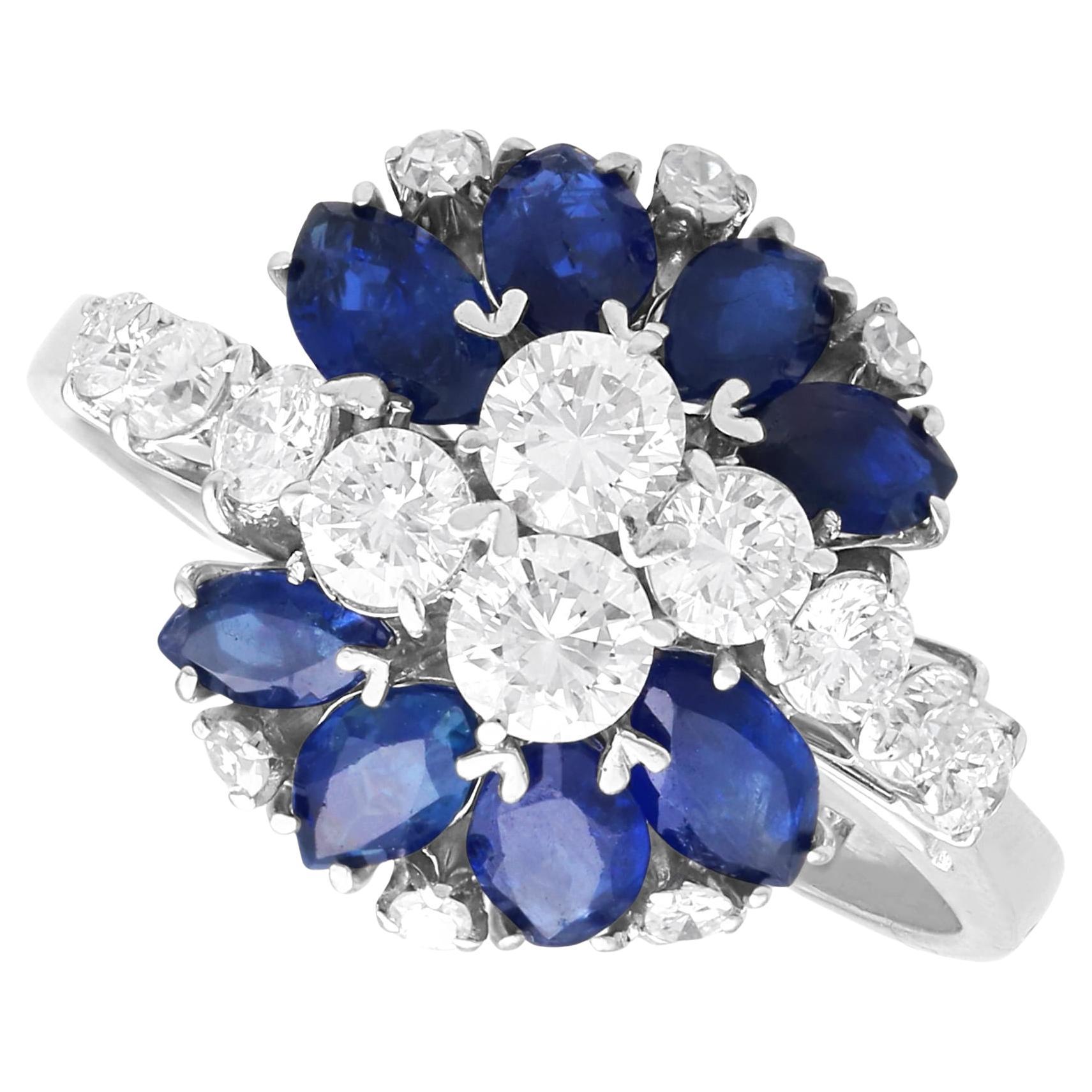 Bague italienne en or blanc 18k de 2,50 carats de saphir 0,70 carat de diamant Circa 1960