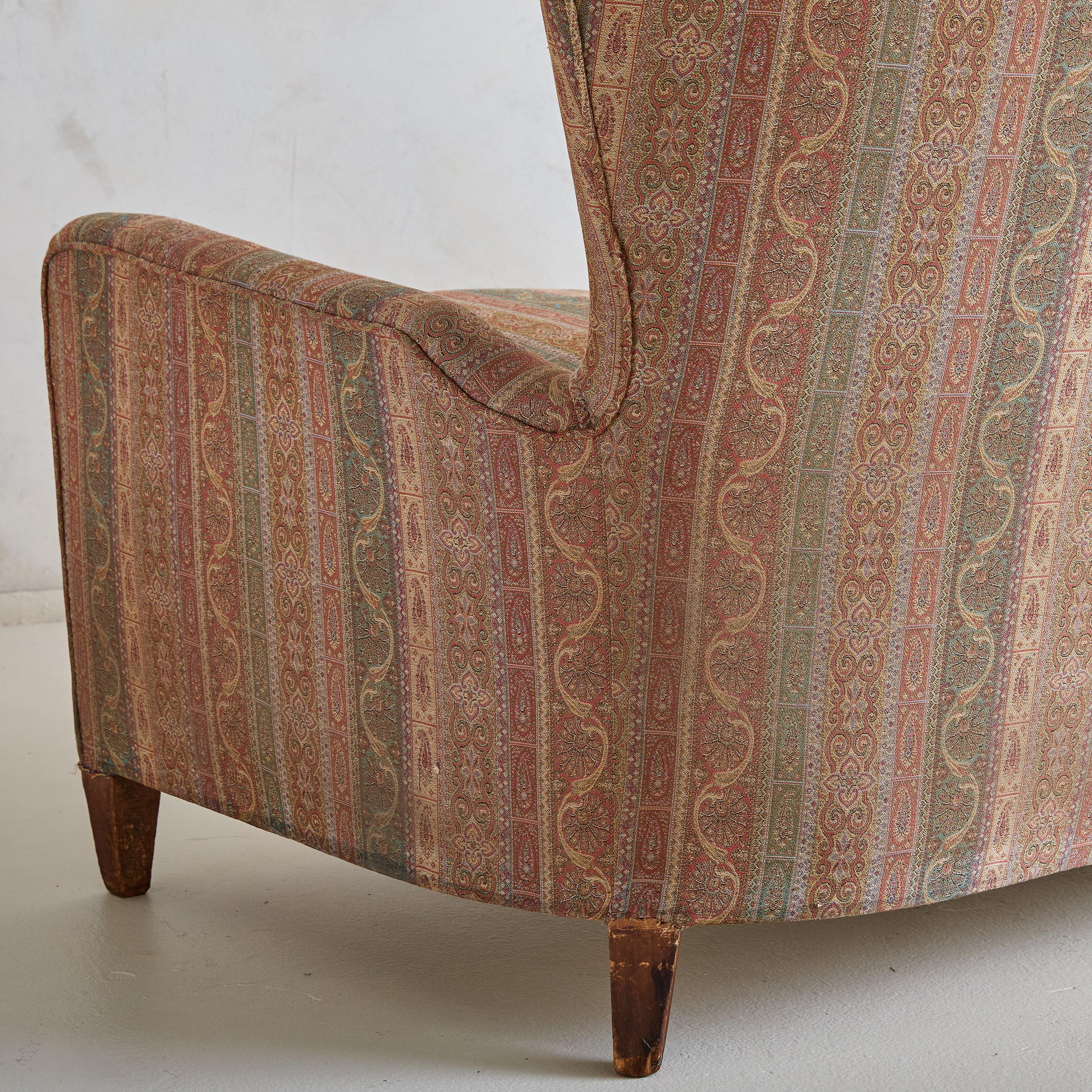Italian 3-Seat Sofa with Original Paisley Upholstery, 1960s (Polster) im Angebot