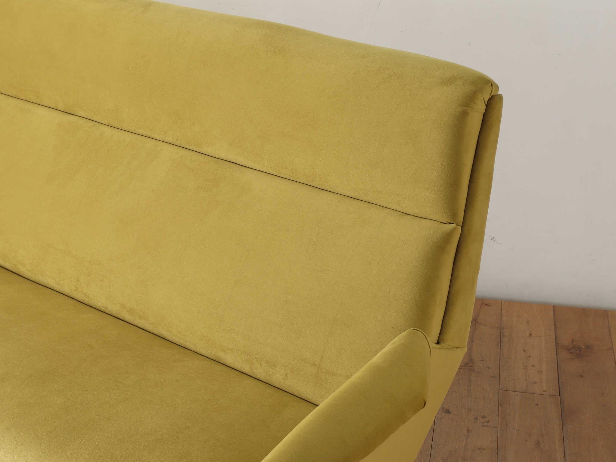 Italienisches 3-Sitzer-Sofa 1960er Jahre im Angebot 5