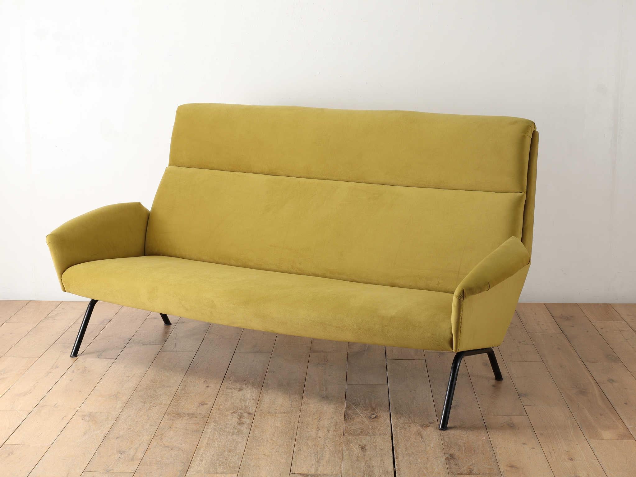 Italienisches 3-Sitzer-Sofa 1960er Jahre im Angebot 9
