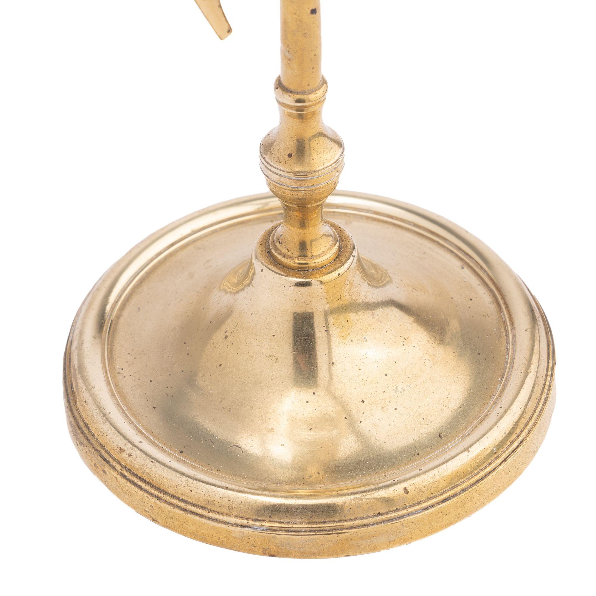 Lampe à huile italienne à 3 becs en laiton avec accessoires en osier, 1790 en vente 1