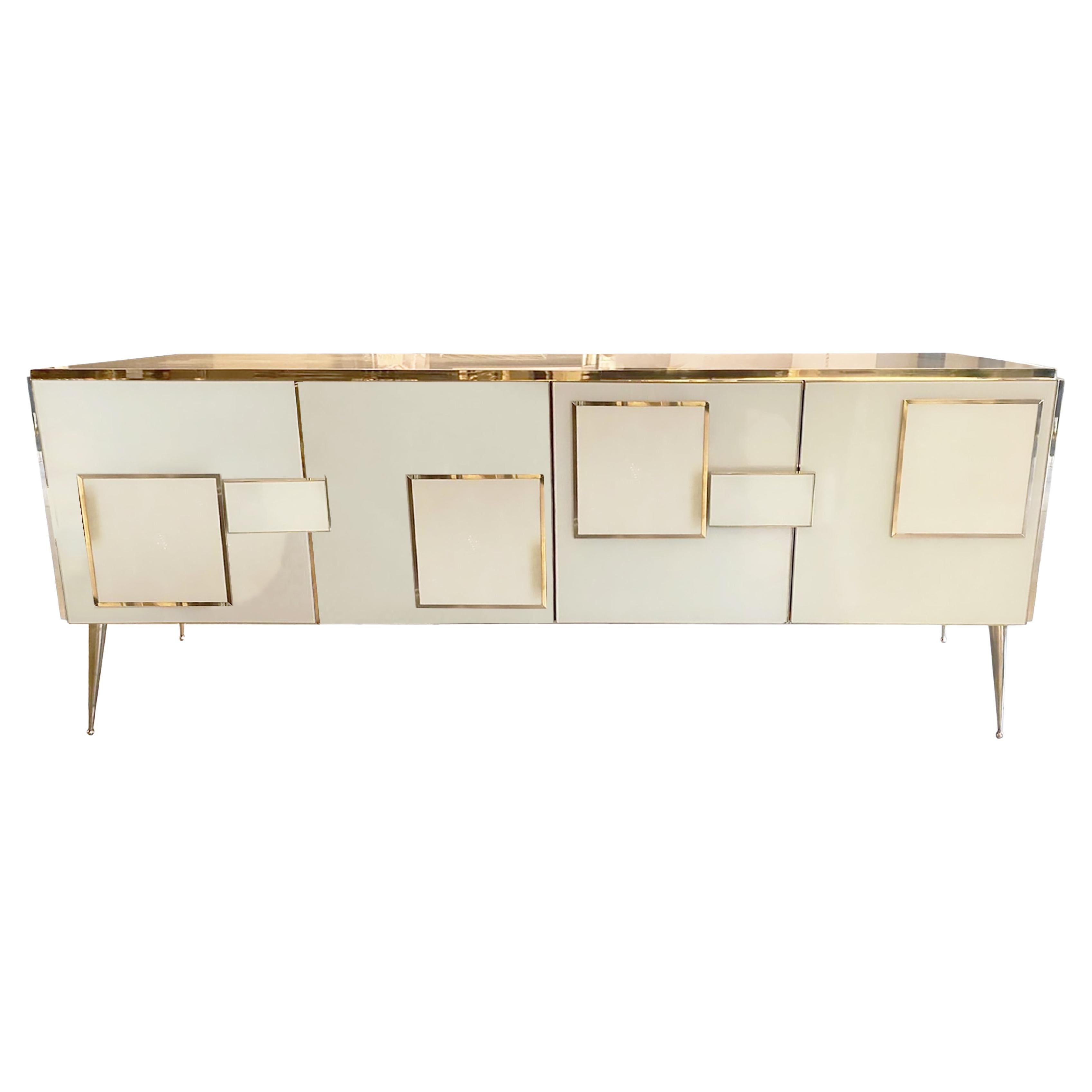 Italian 4 Door Murano Glass Ivory Sideboard with Brass and Solid Wood Available in vendita