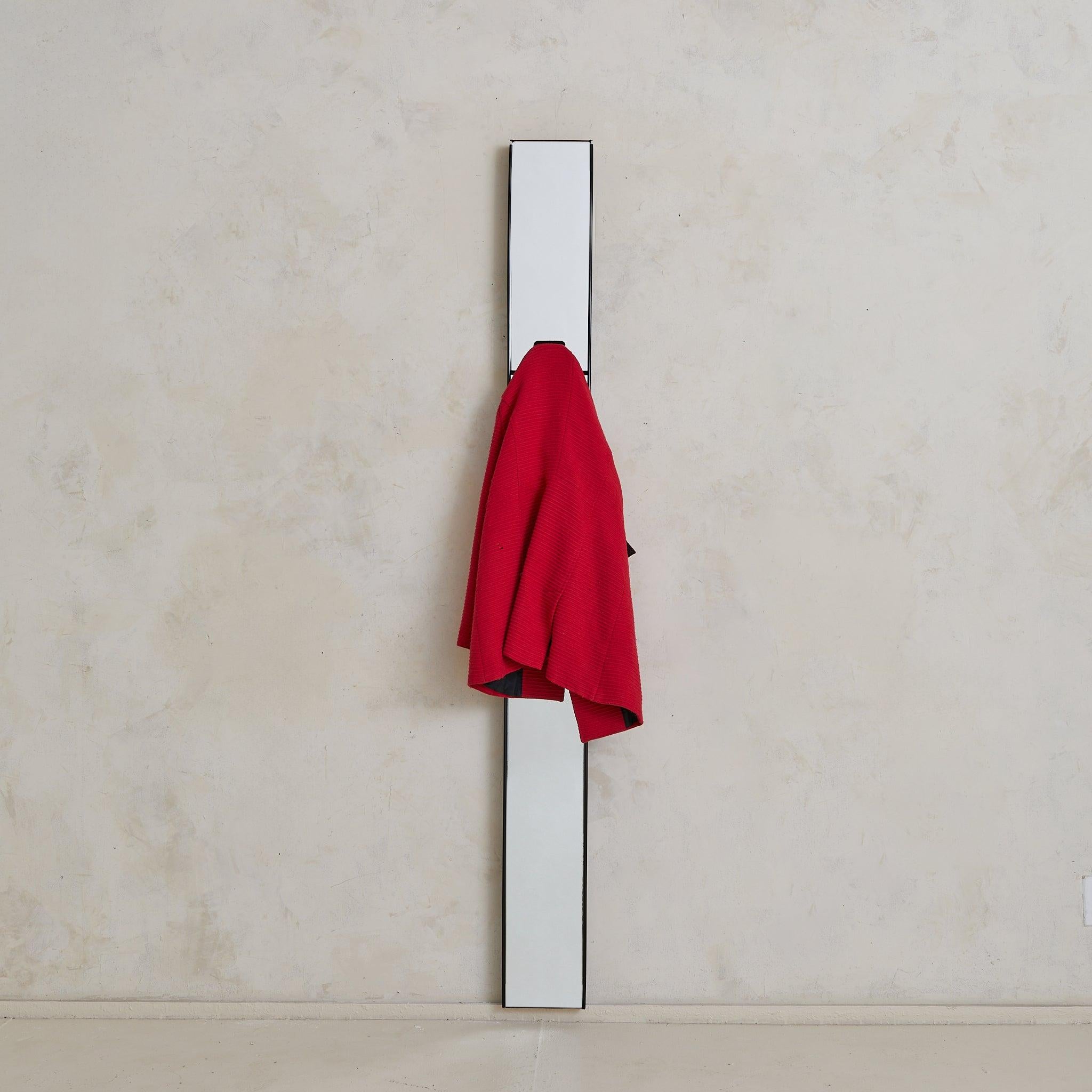 Moderne Italian 4-Piece ‘Gronda’ Wall Mirror + Coat Rack by Luciano Bertoncini, 1972 en vente