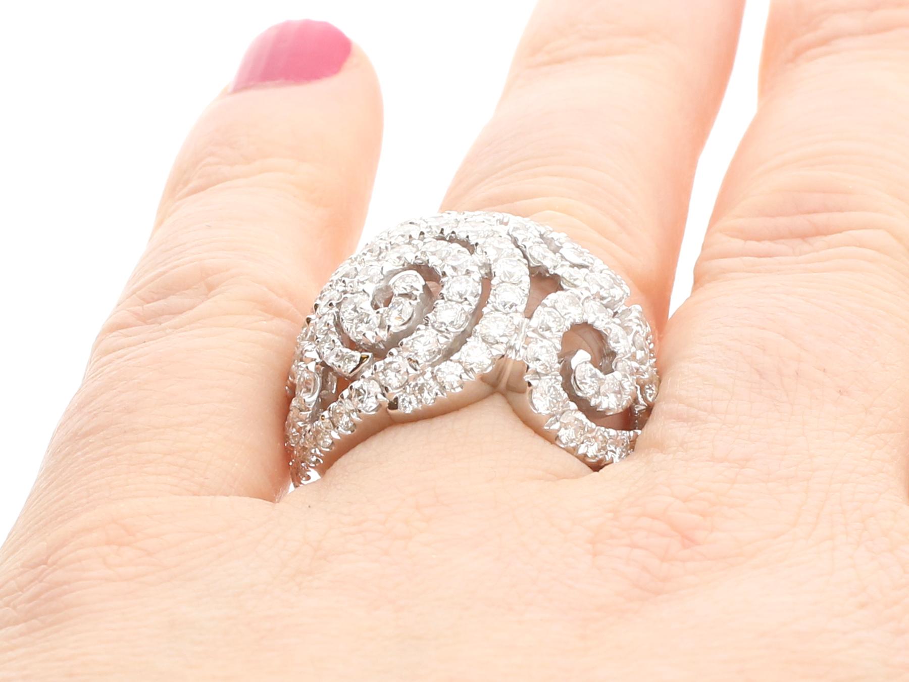 Italian 5.08 Carat Diamond and White Gold Cocktail Ring For Sale 5