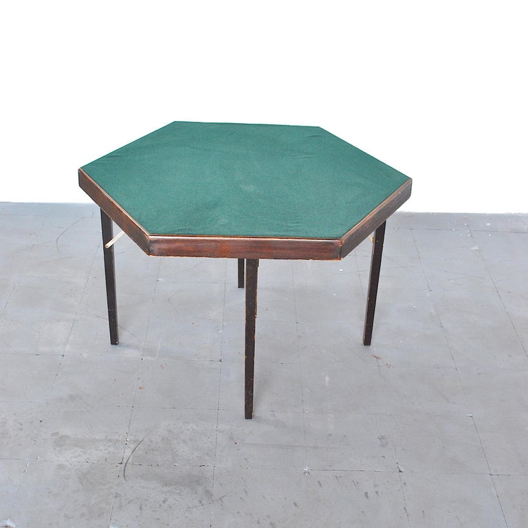 Italian 50s Hexagonal Playing Table In Good Condition For Sale In bari, IT