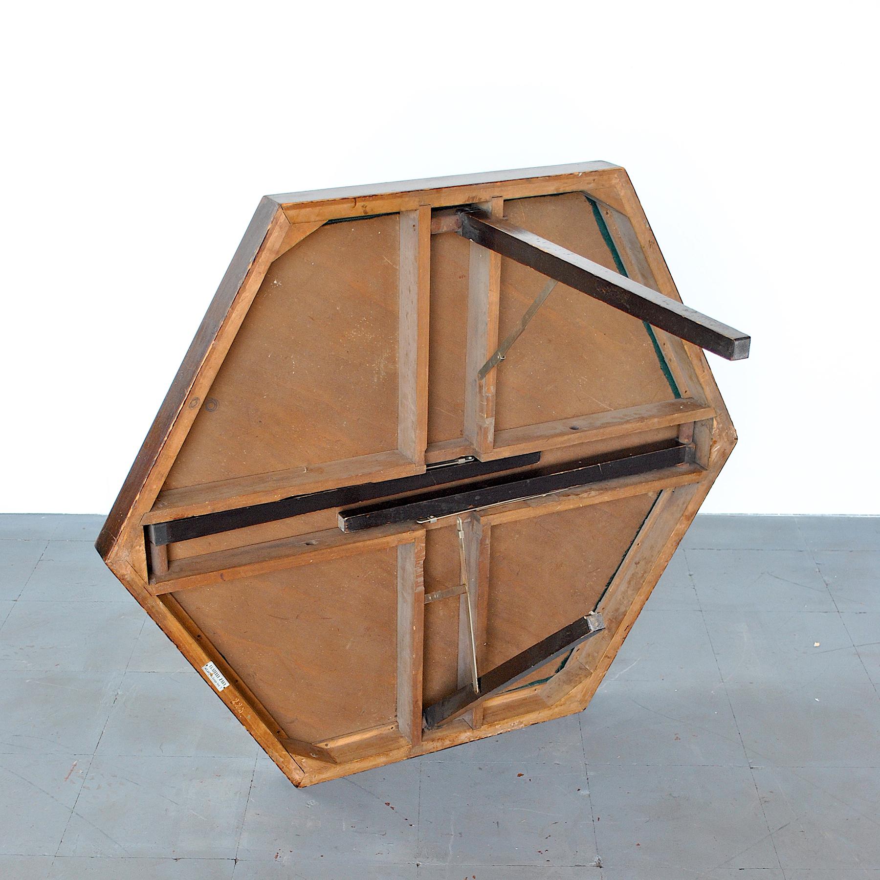 Mid-Century Modern Italian 50s Hexagonal Playing Table For Sale