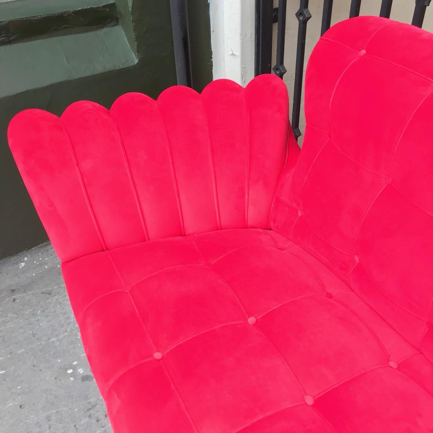 Italian 50's Sofa In Red Velvet Attributed To Rava For Sale 1