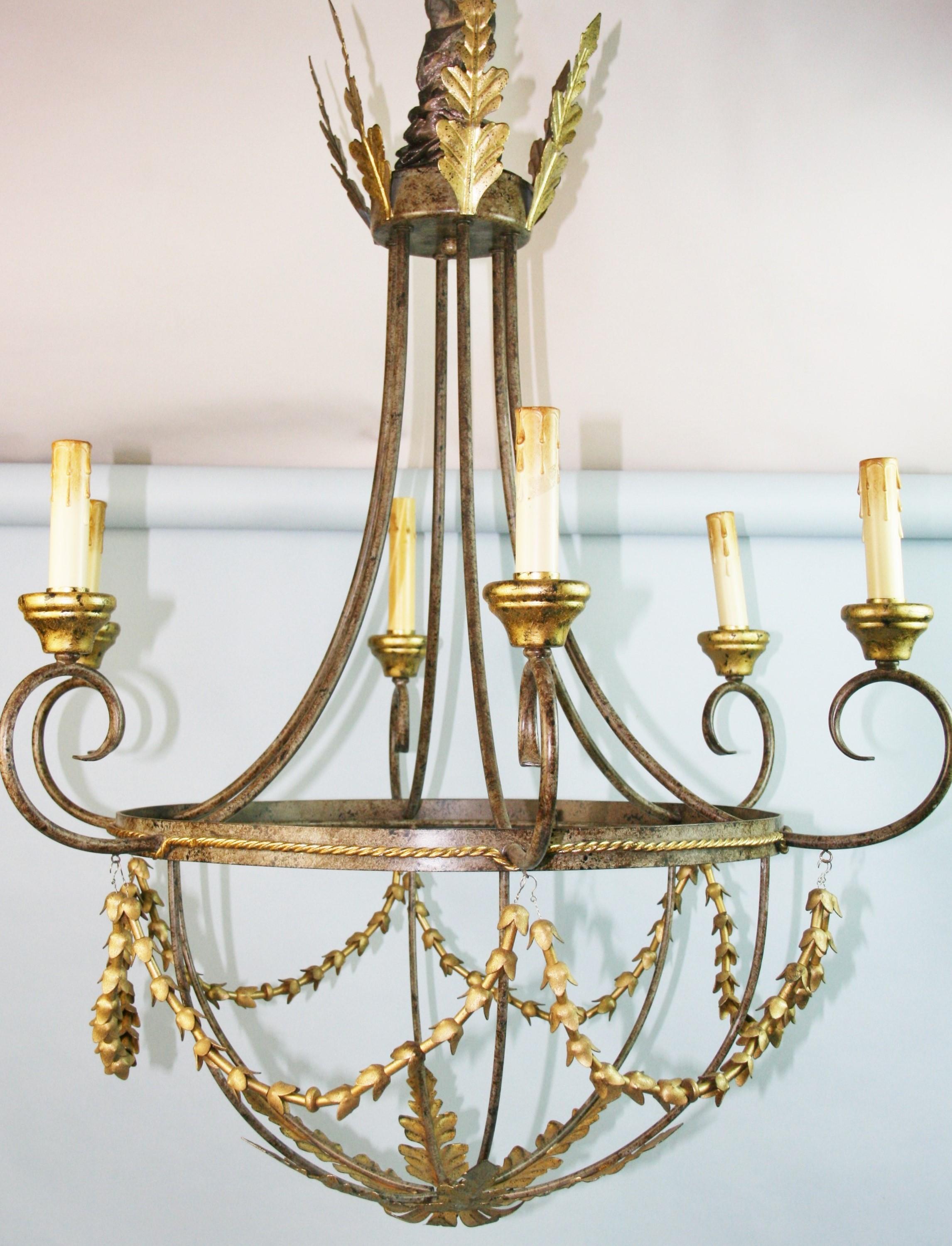 1486 Italian 6 light metal and wood chandelier with fine details
Supplied with 2 feet chain and canopy