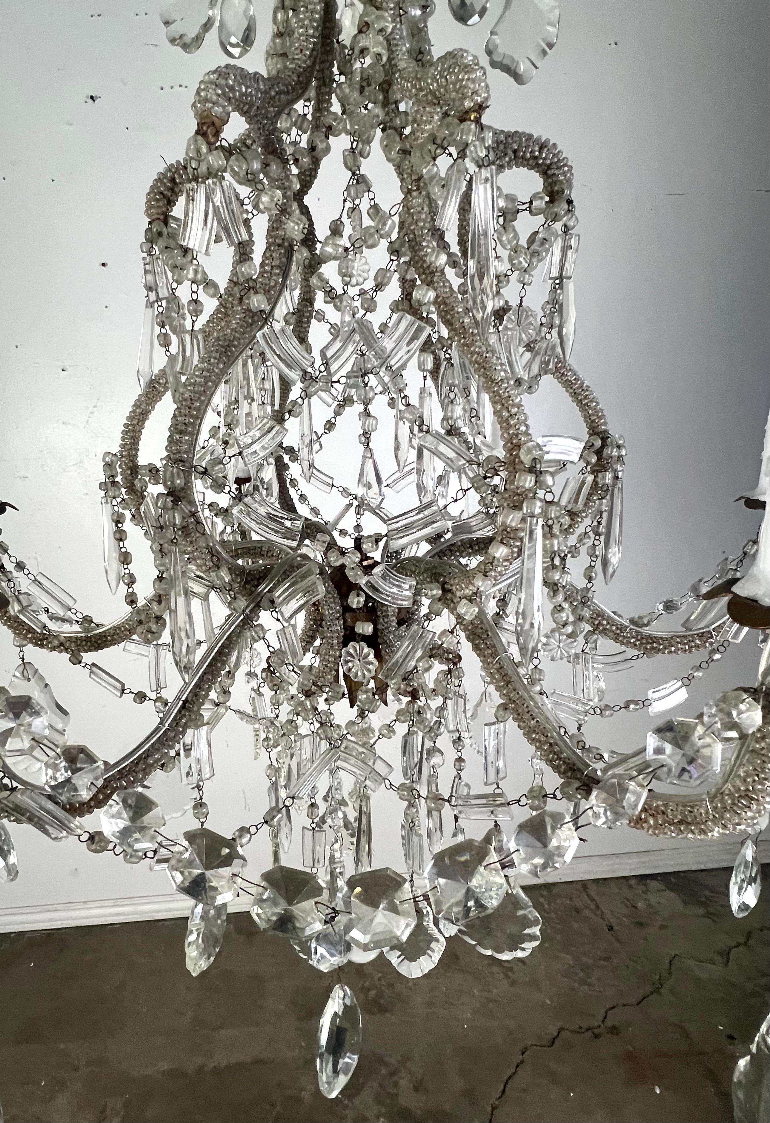 Lampadario italiano a 6 luci con perline di cristallo A.I.C. 1930 in vendita 4