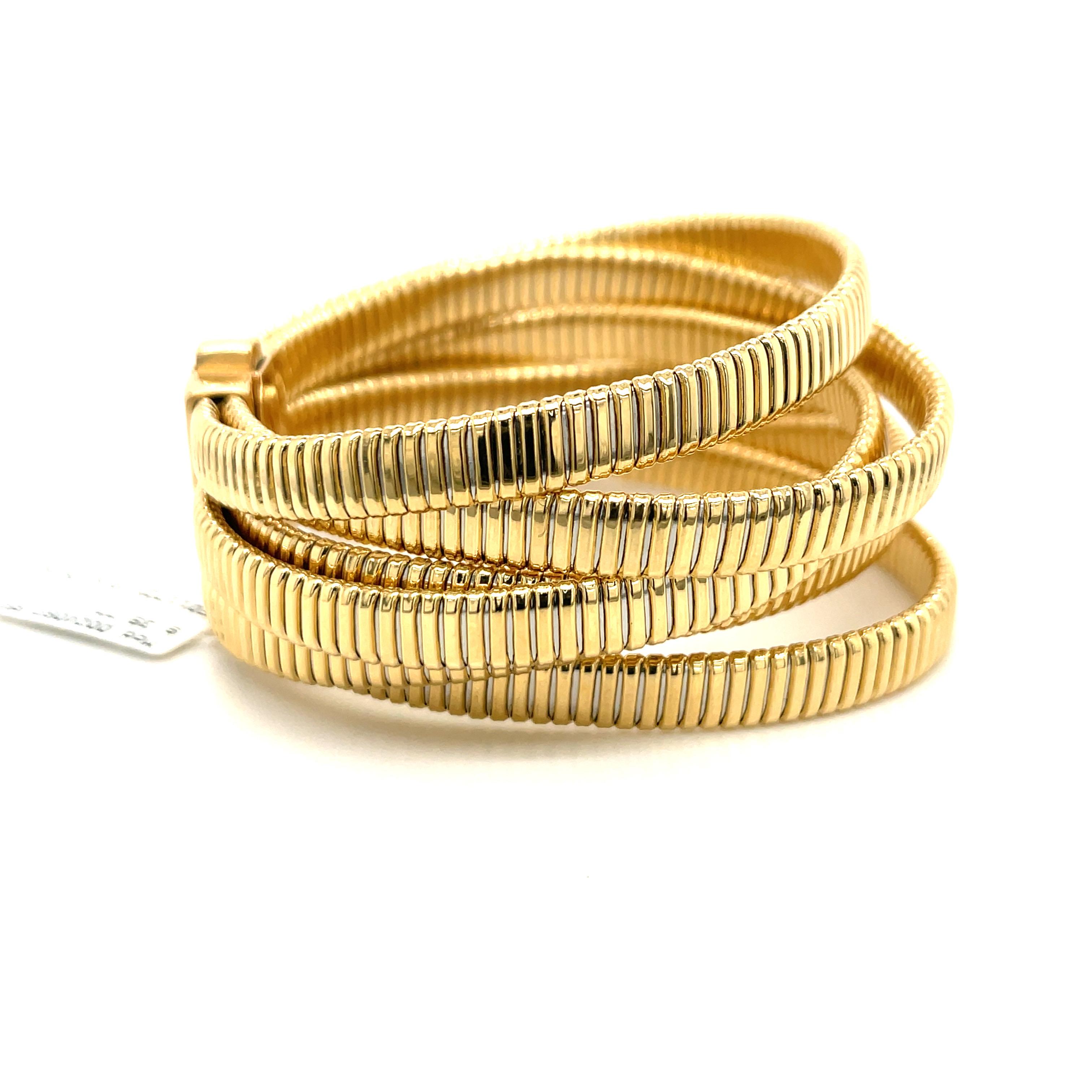 Contemporary Italian 6 Multi Row Tubogas Wide Bracelet 18 Karat Yellow Gold 48.9 Grams For Sale