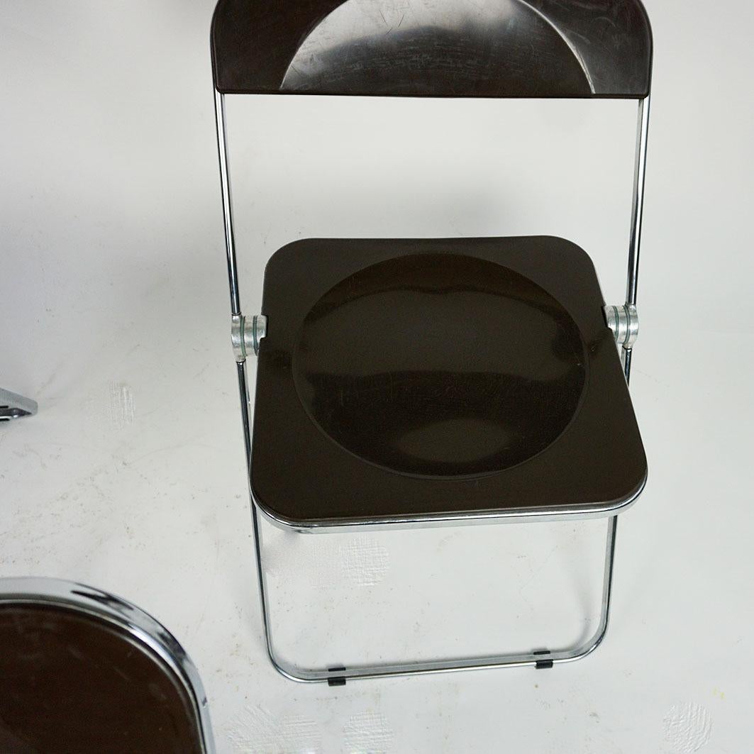 Mid-20th Century Italian 60s Brown Plia Folding Chairs by G. Piretti for Castelli For Sale