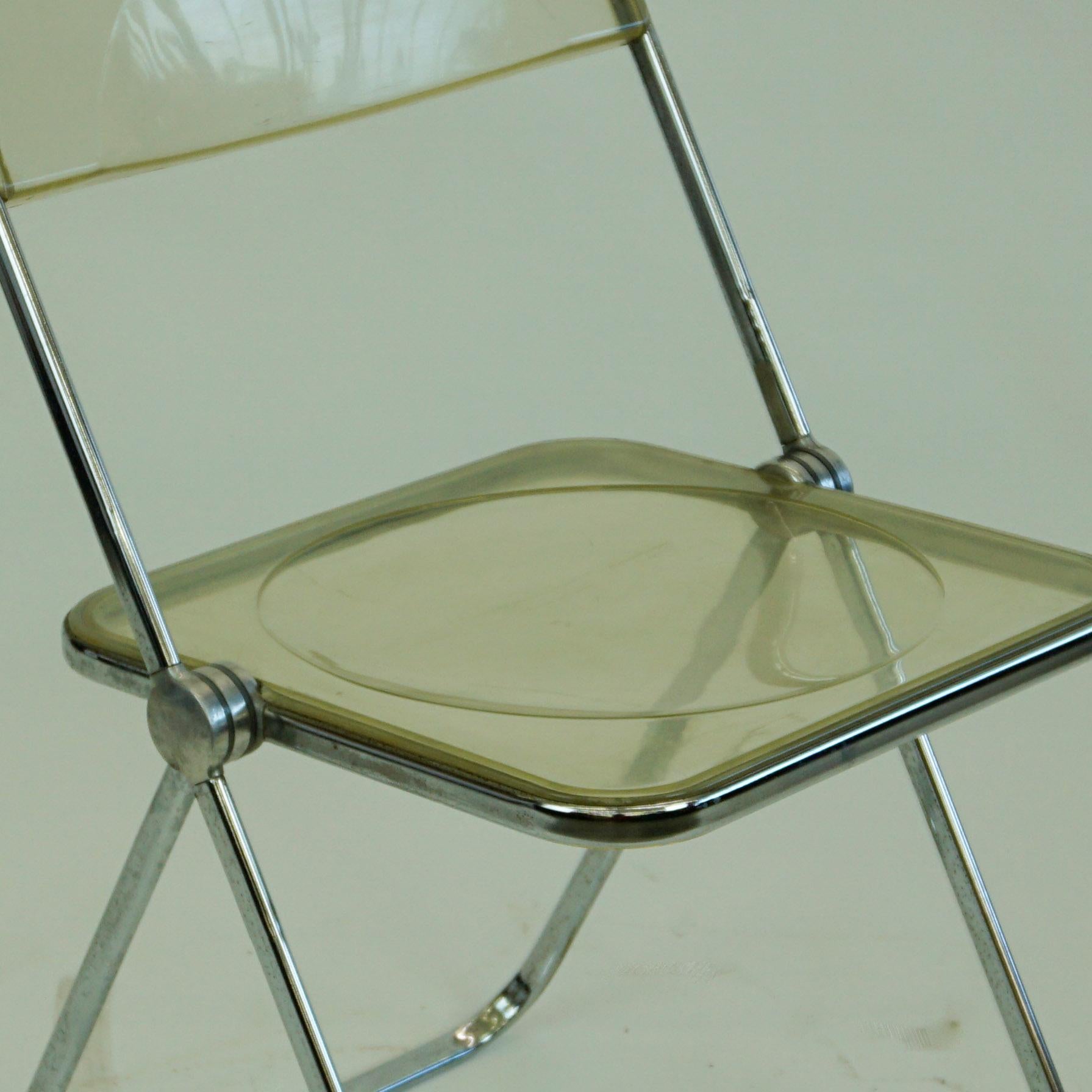 Italian 1960s Chrome and Lucite Plia Folding Chairs by G. Piretti for Castelli 3