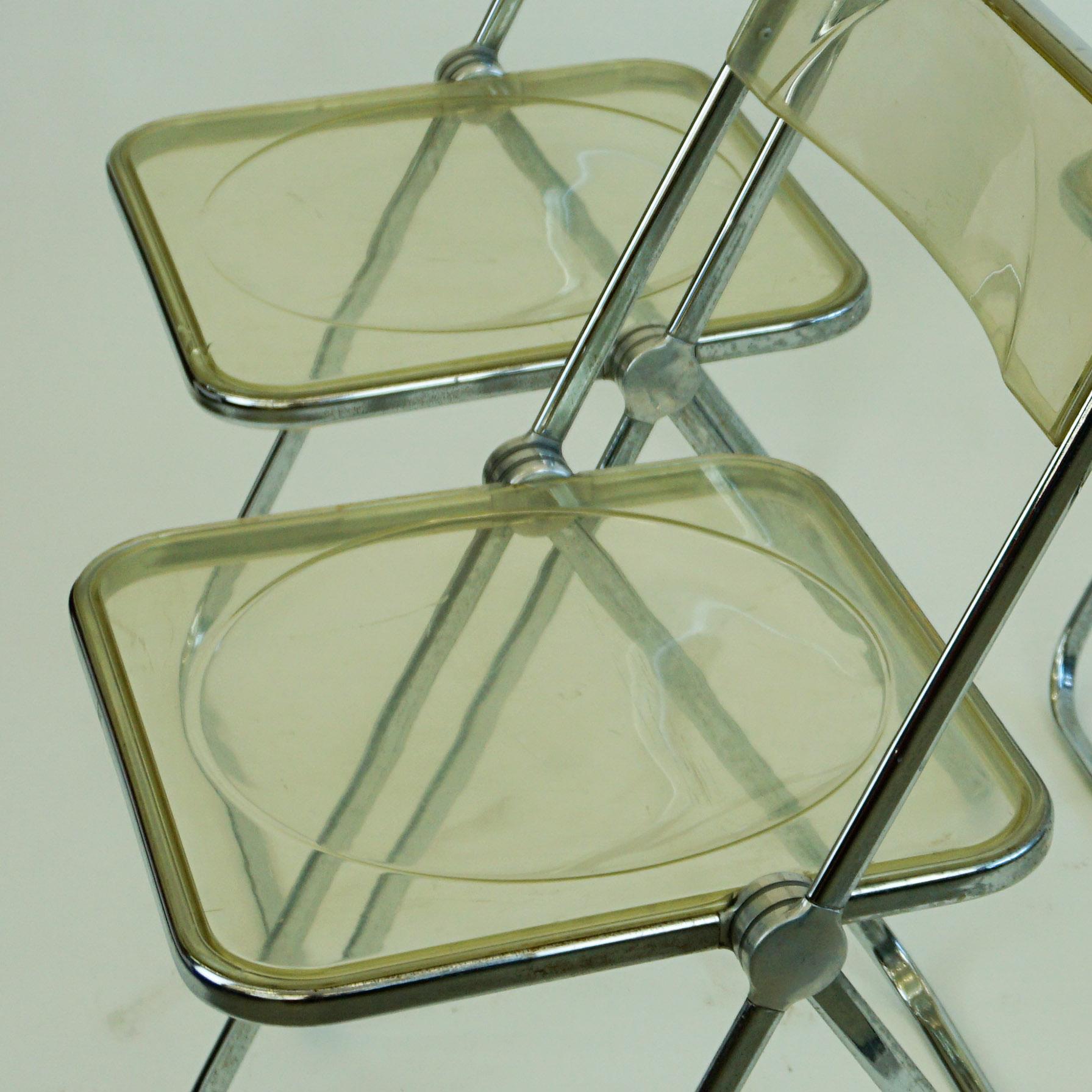 Italian 1960s Chrome and Lucite Plia Folding Chairs by G. Piretti for Castelli 7