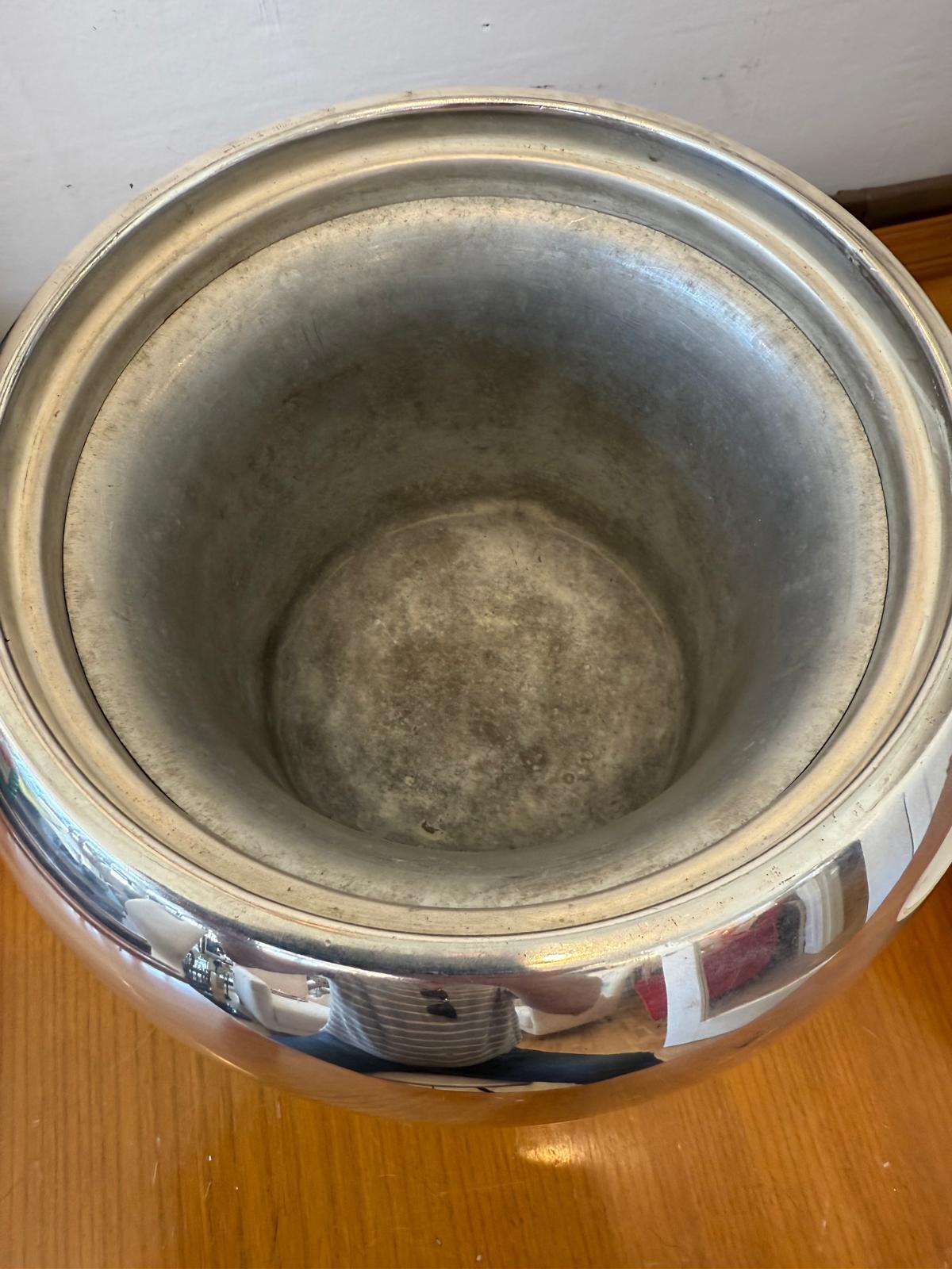 Ferronnerie Italian 60's Chrome Plated Ice Bucket en vente