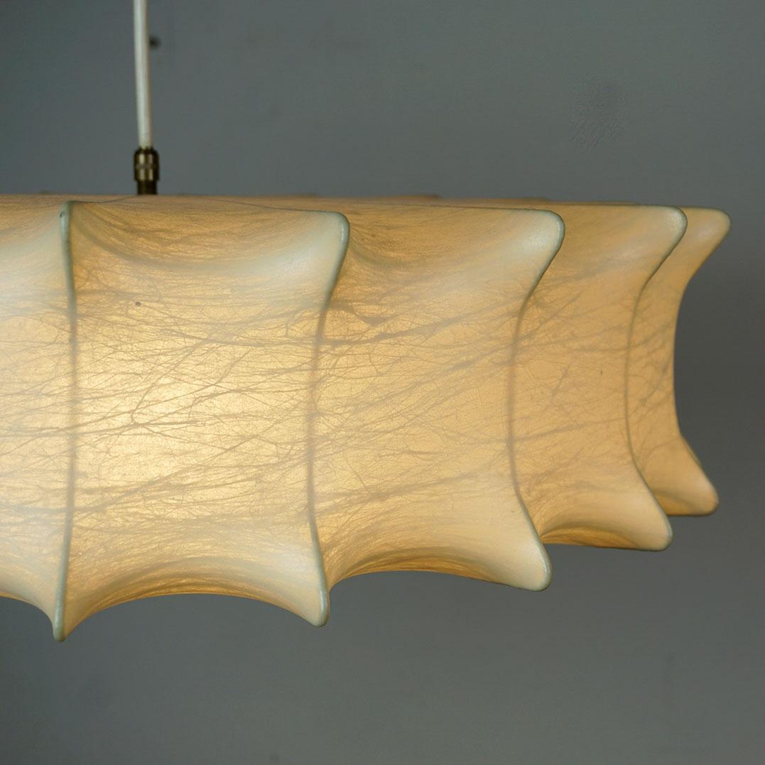 Italian 60s Cocoon Pendant Lamp attr. to Castiglioni for Flos In Good Condition In Vienna, AT