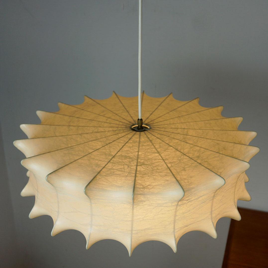 Mid-20th Century Italian 60s Cocoon Pendant Lamp attr. to Castiglioni for Flos