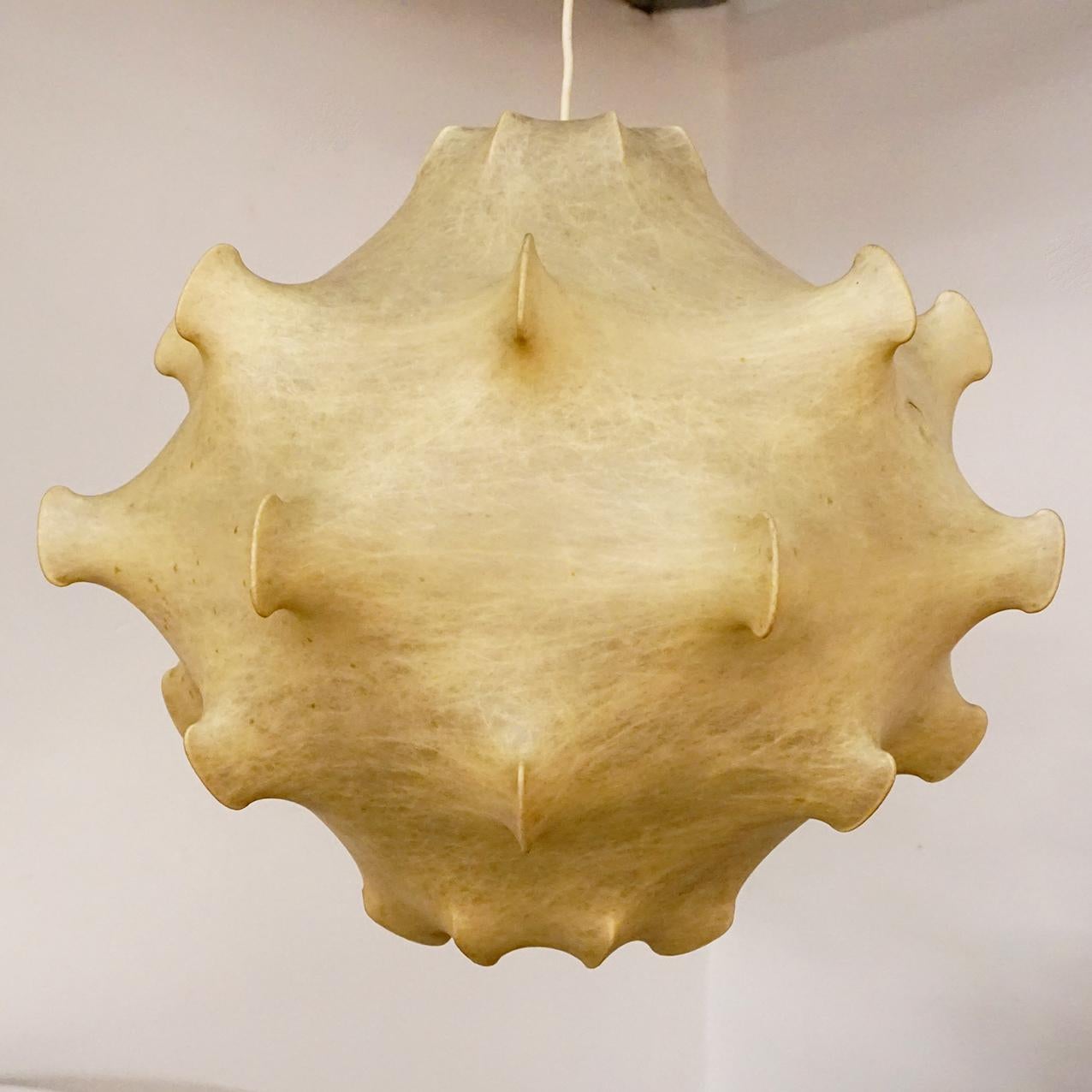 Mid-Century Modern Italian 60s Cocoon Pendant Lamp Taraxacum by a. and P. Castiglioni for Flos