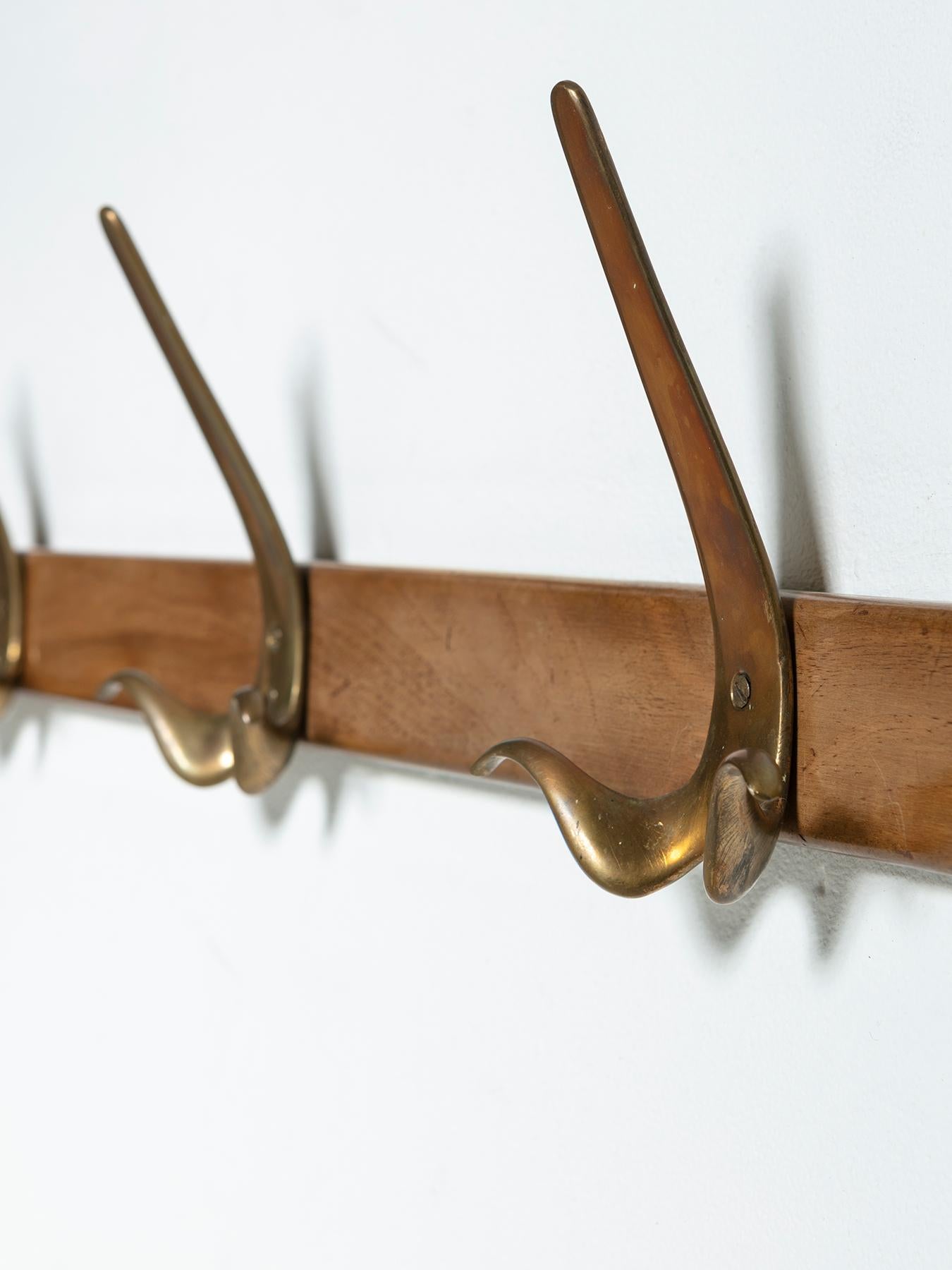 Rare Sculptural Coat Rack, Italy, 1960s In Good Condition For Sale In Milan, IT