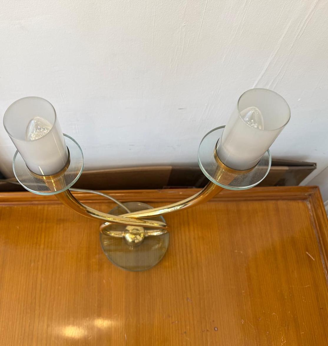 Lámpara de mesa italiana de los años 60 de vidrio y latón atribuida a Fontana Arte en venta 4
