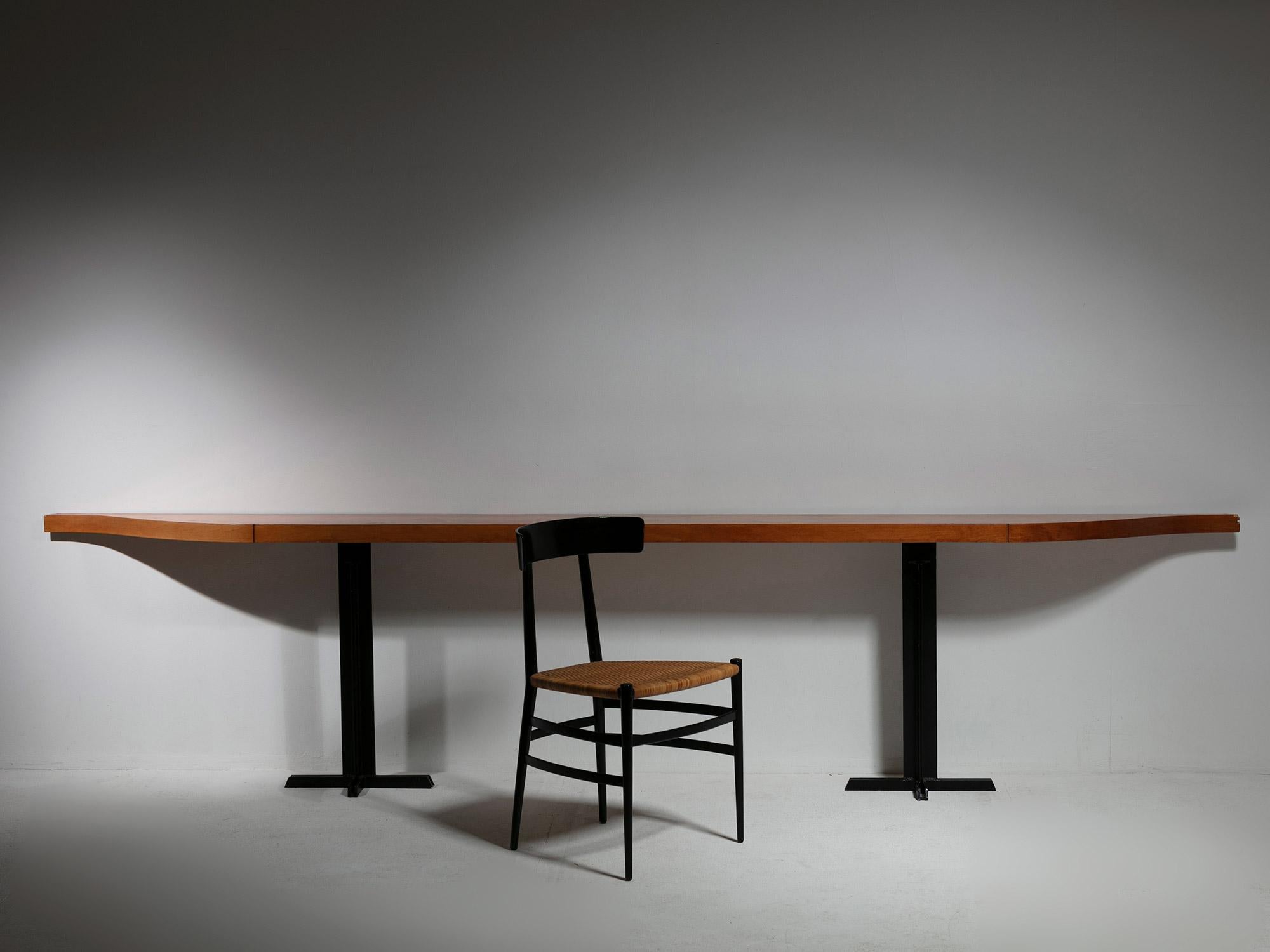 Italienische 60er Wood Konsole im Angebot 1