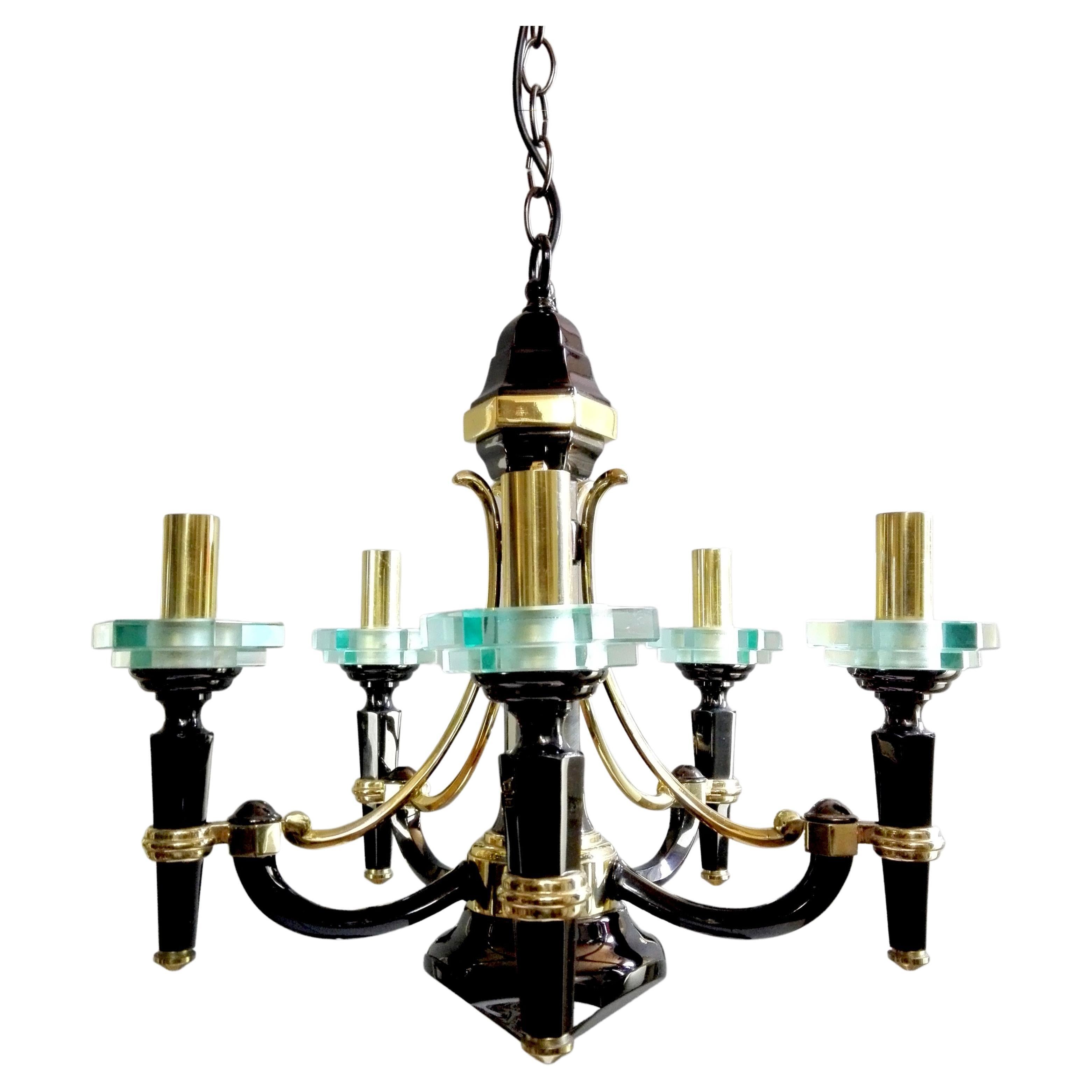 Lampart Milano attributable 70s Five-Light Chandelier, Solid Brass and Crystals. For Sale