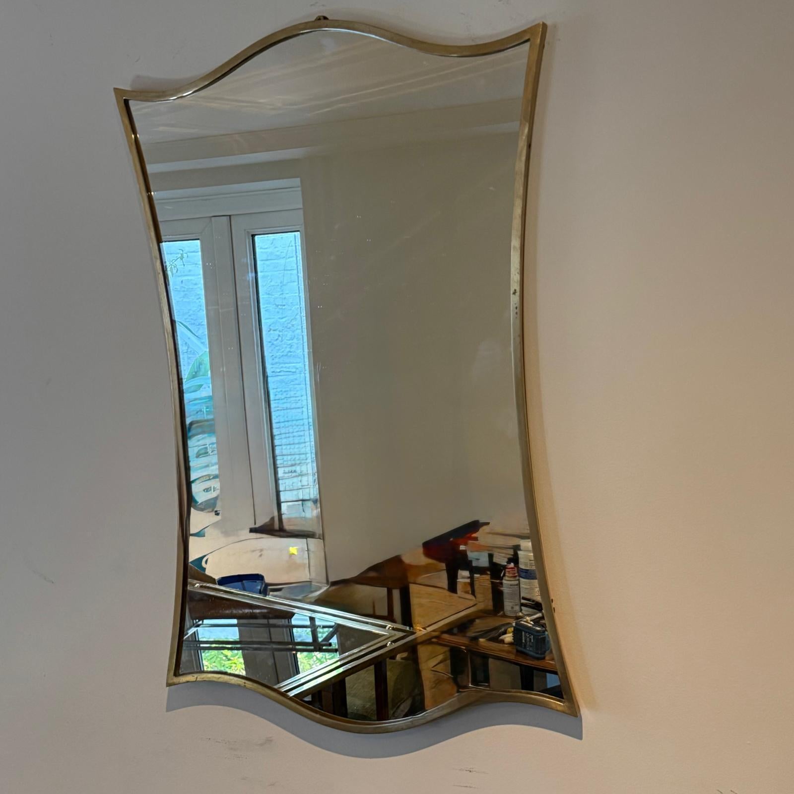 Italian 70's Mirror In Fine Polished Brass Frame For Sale 4