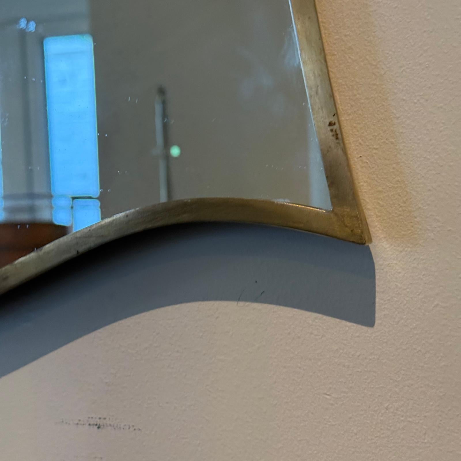 20th Century Italian 70's Mirror In Fine Polished Brass Frame For Sale