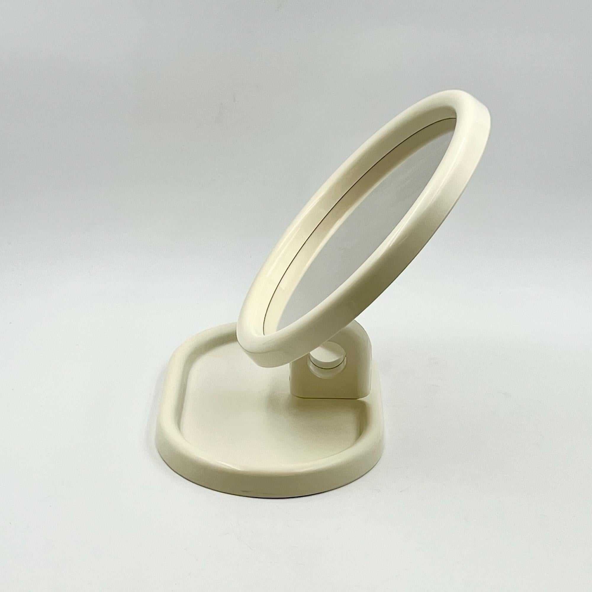 Mid-Century Modern Italian 70s Space Age Design Round Vanity Mirror by Olaf Von Bohr for Gedy