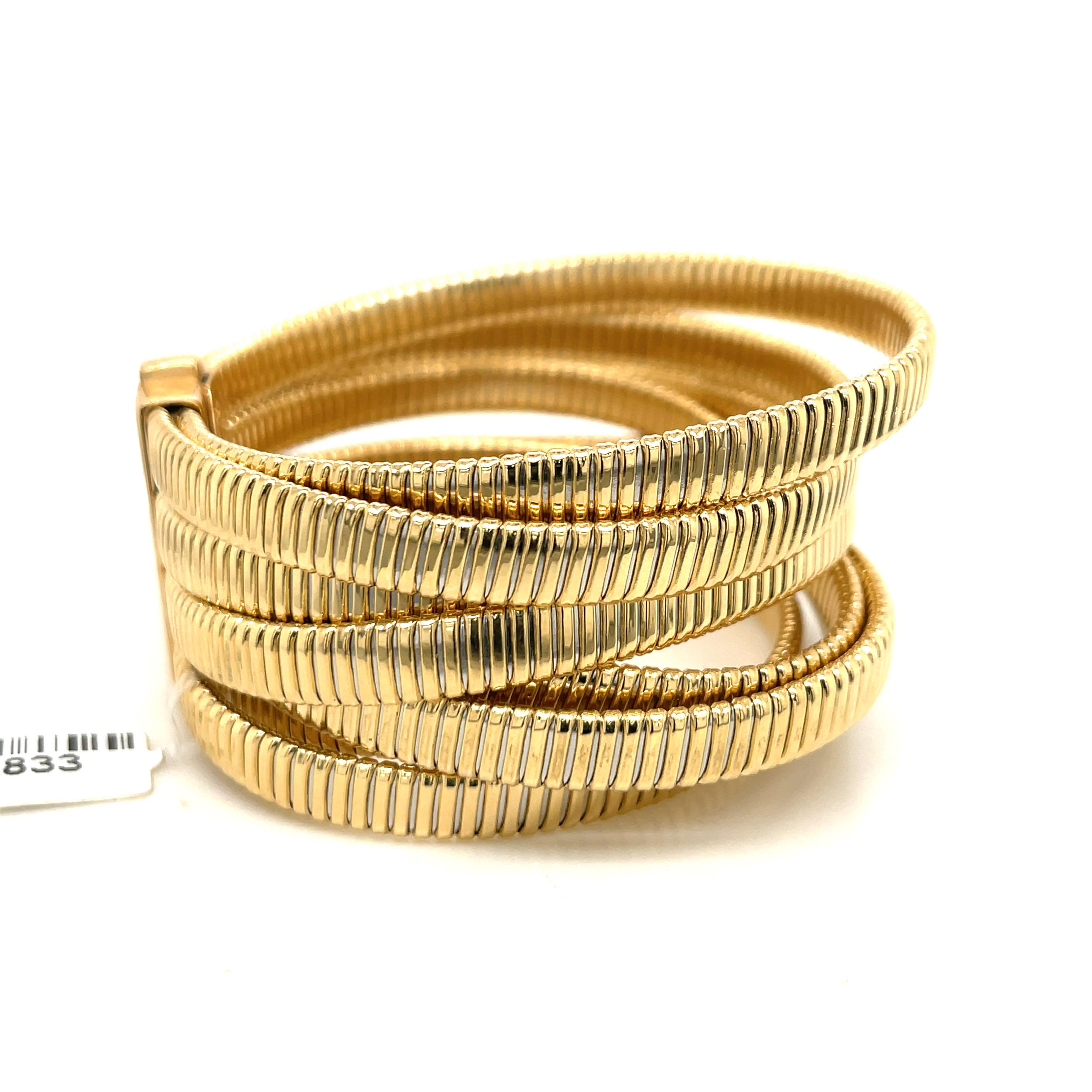 Bracelet large tubogas italien 8 rangées en or jaune 18 carats 66.1 grammes Pour femmes en vente