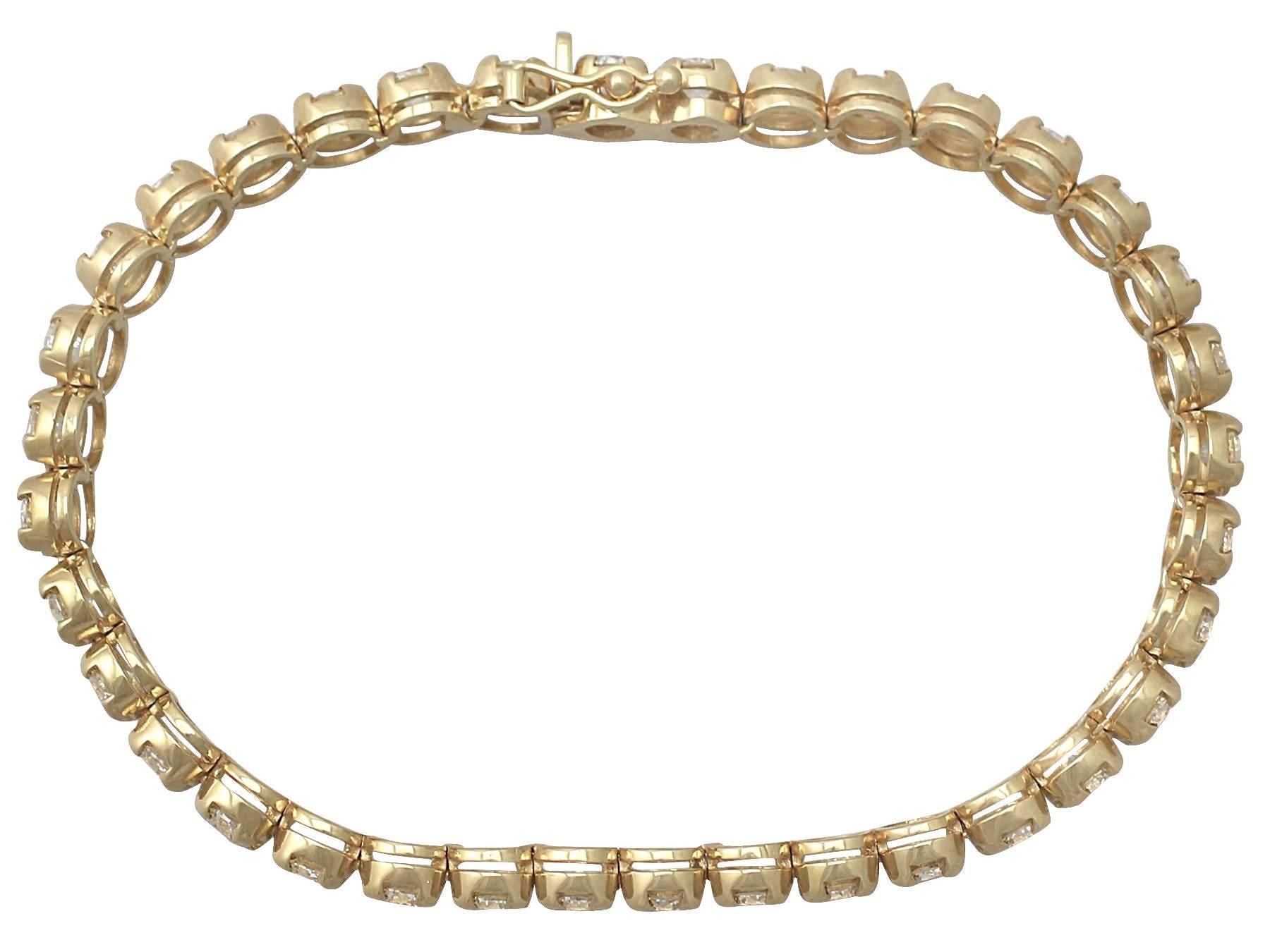 Italian 8.50 Carat Diamond Yellow Gold Tennis Bracelet In Excellent Condition In Jesmond, Newcastle Upon Tyne