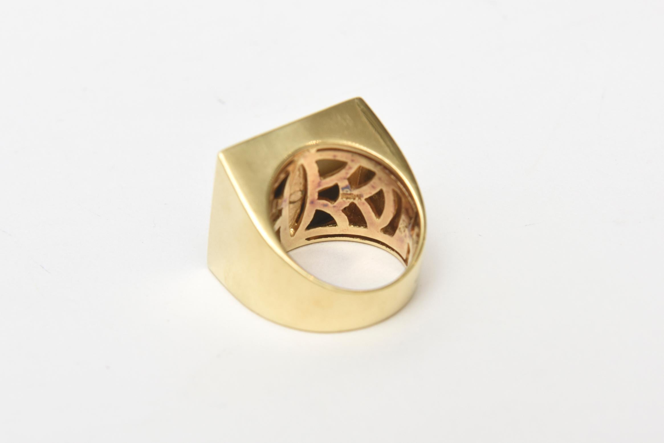 mother of pearl vintage ring
