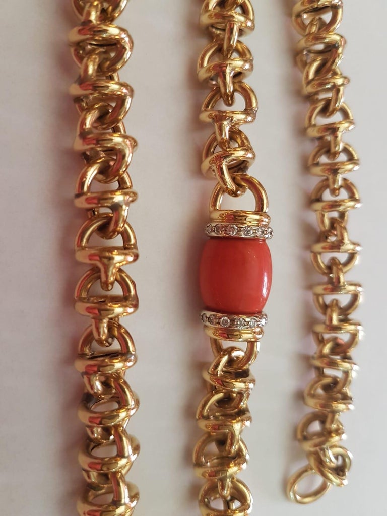 Italian 1990s 18 Karat Yellow Gold Coral Necklace For Sale at 1stDibs