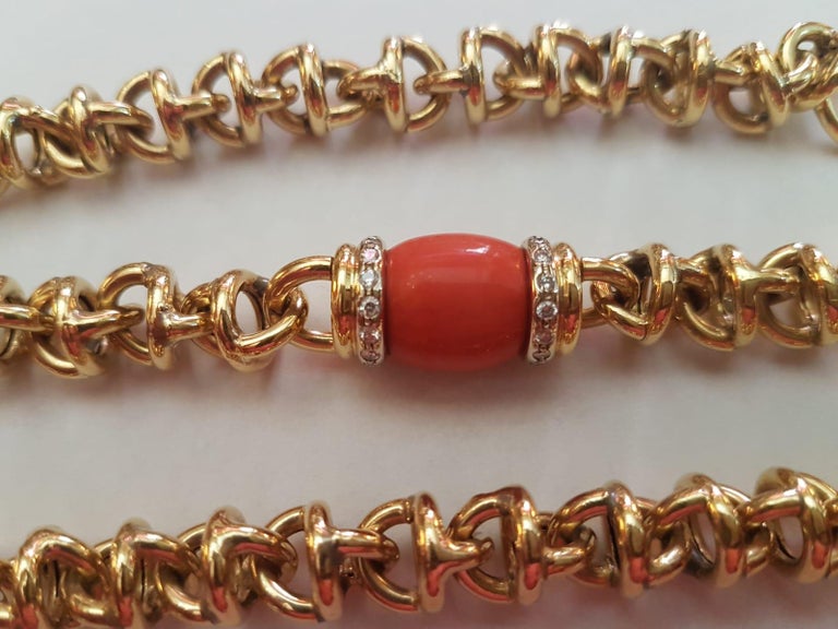 Italian 1990s 18 Karat Yellow Gold Coral Necklace For Sale at 1stDibs