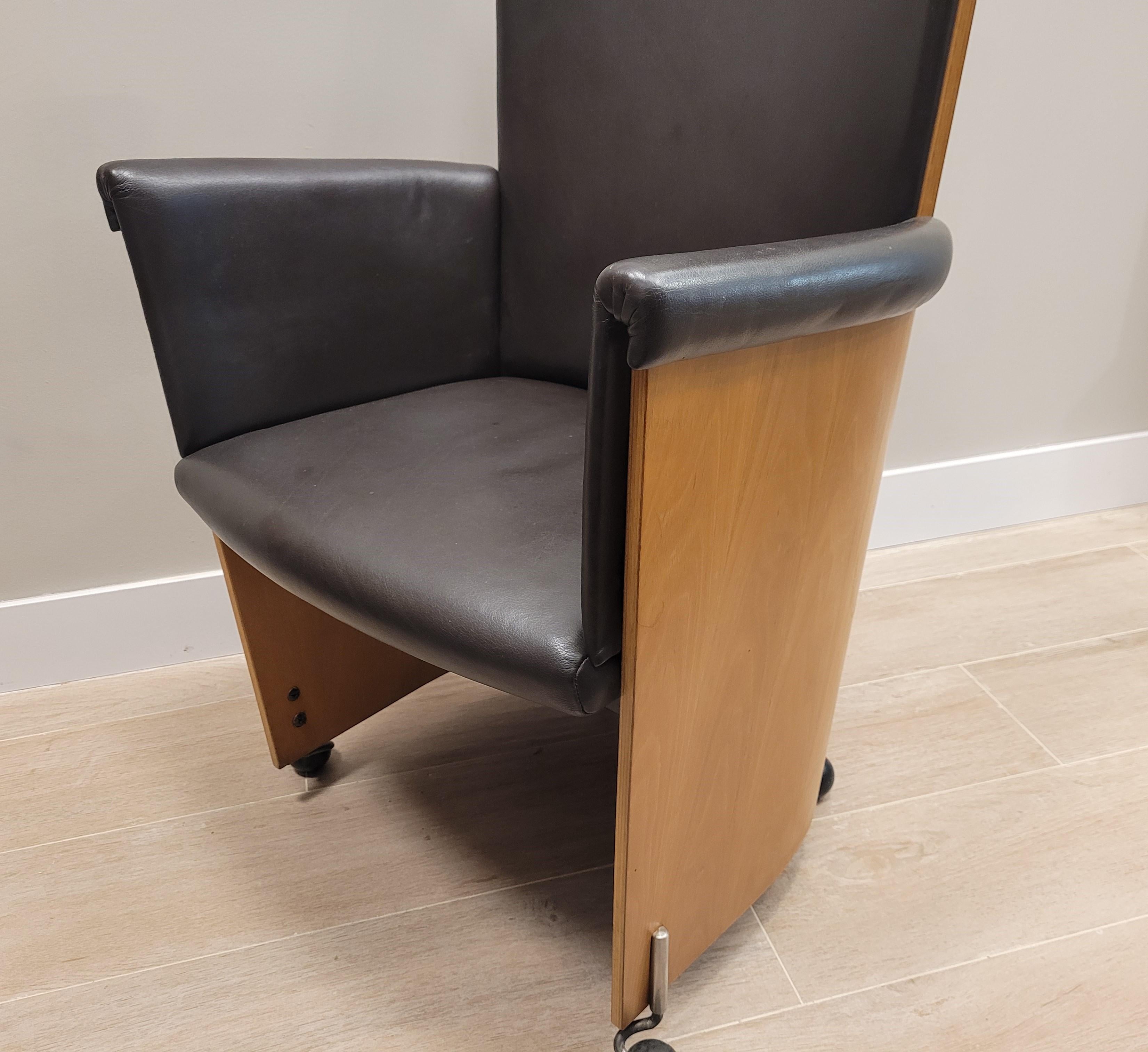 Paire italienne des années 90  Fauteuils Incontro 5080 Massimo & Lella Vignelli pour Bernini en vente 6