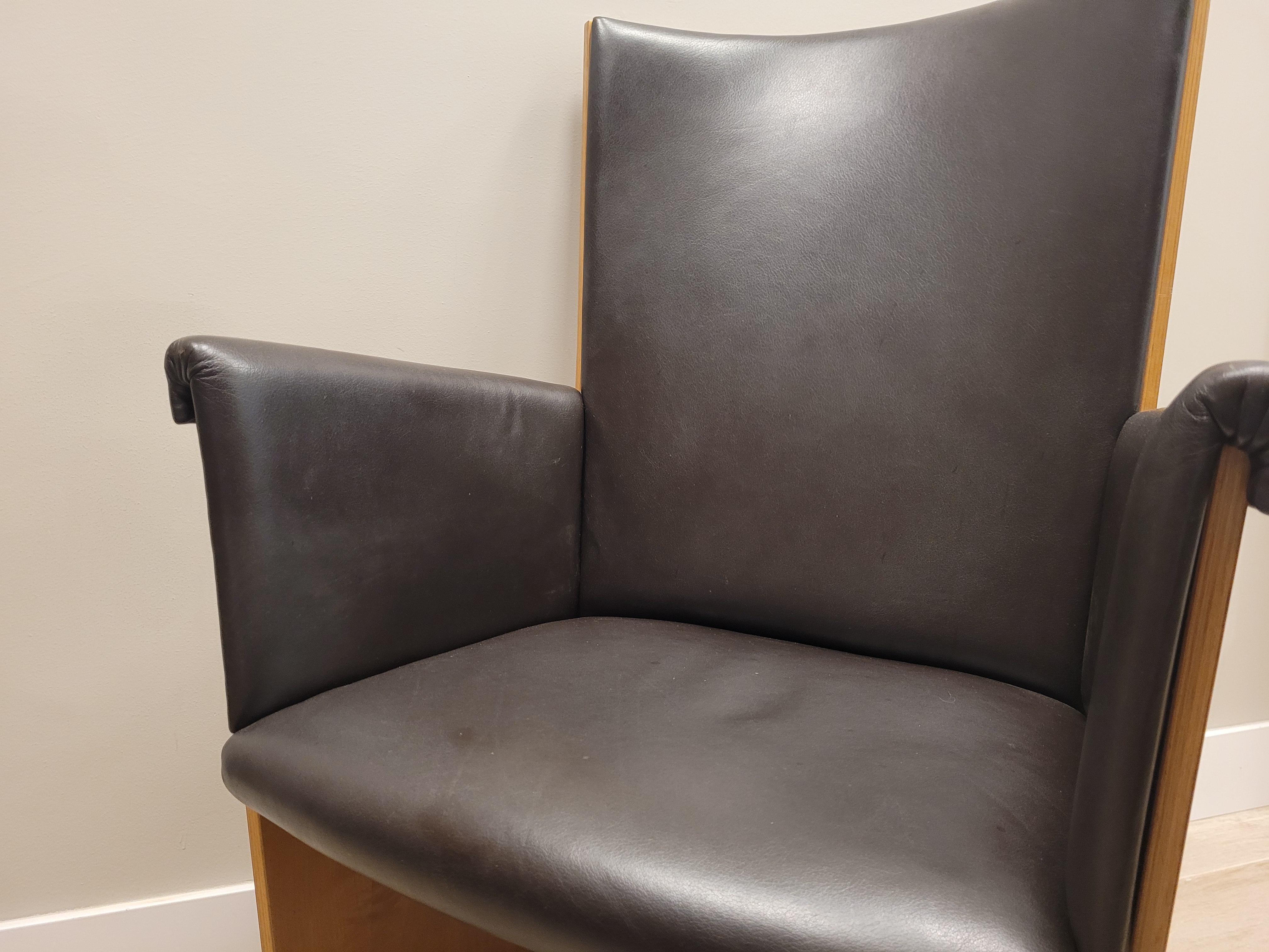 Paire italienne des années 90  Fauteuils Incontro 5080 Massimo & Lella Vignelli pour Bernini en vente 10