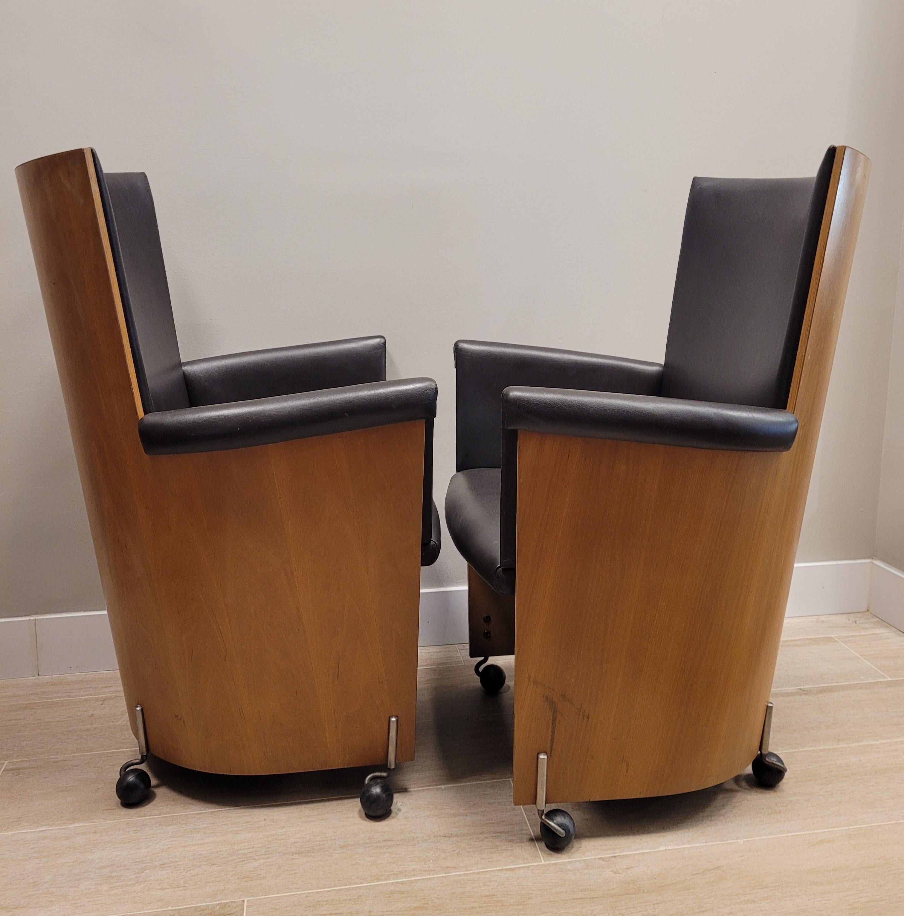 Fait main Paire italienne des années 90  Fauteuils Incontro 5080 Massimo & Lella Vignelli pour Bernini en vente