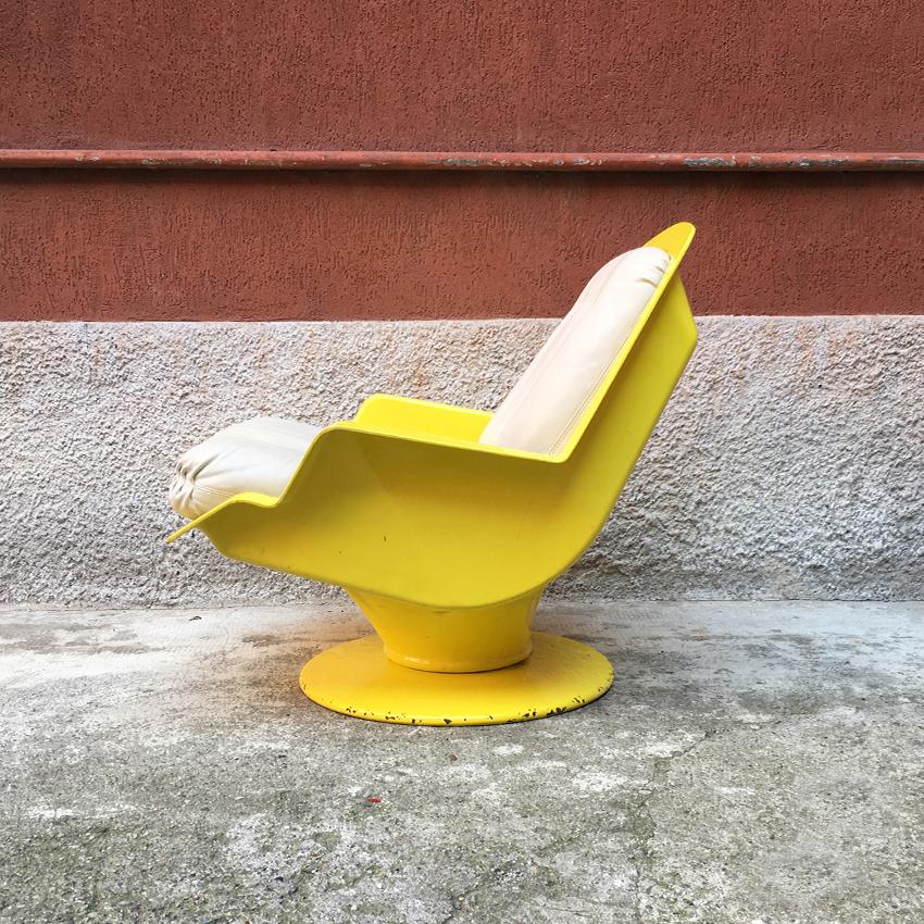 Enameled Italian Abs and Leather Space Age Armchair by Richard Neagle for Sormani, 1960s