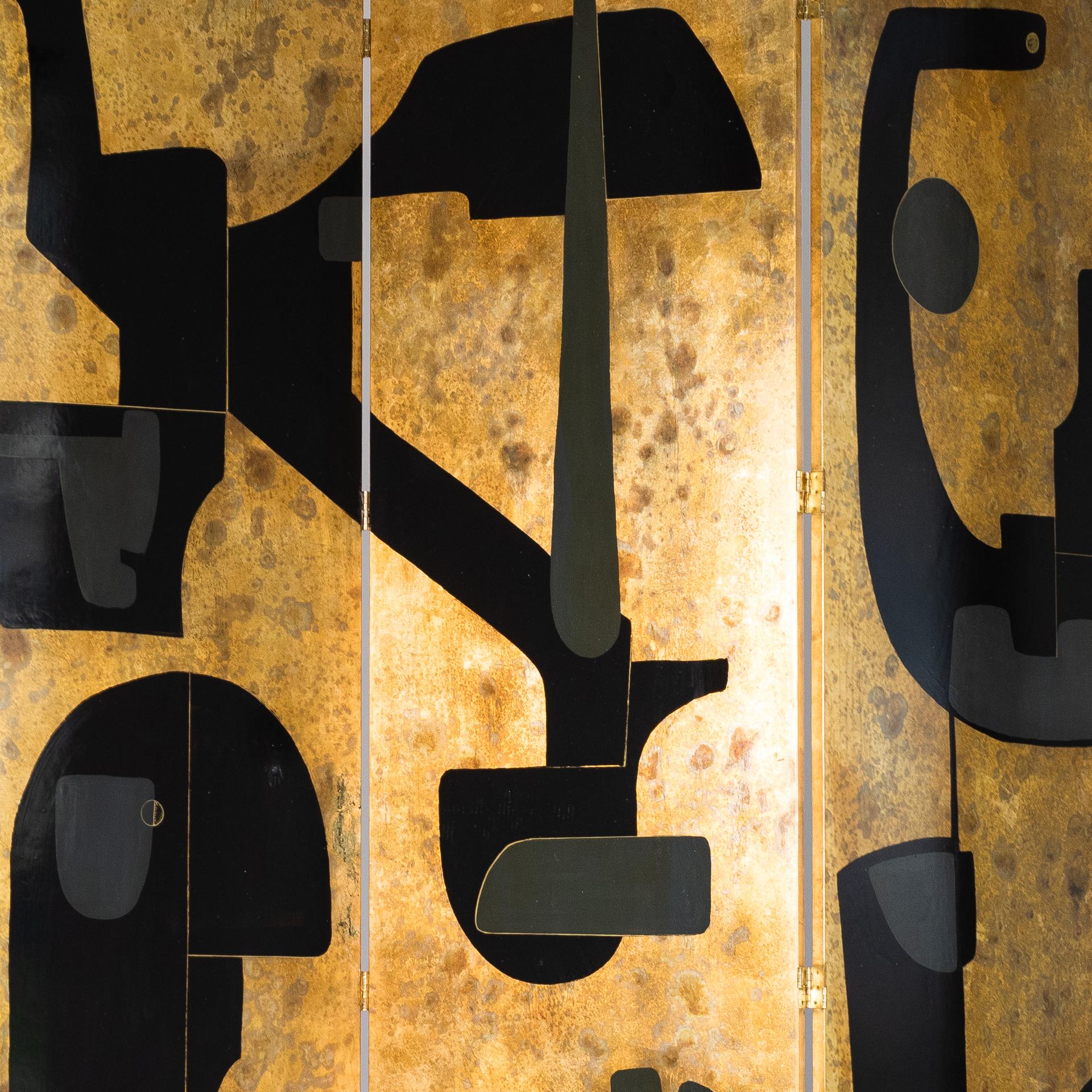 Italian Abstract Painted 3-Panel Screen in Gold/Black/Grey by Stefano Pertini In Good Condition In Salzburg, AT