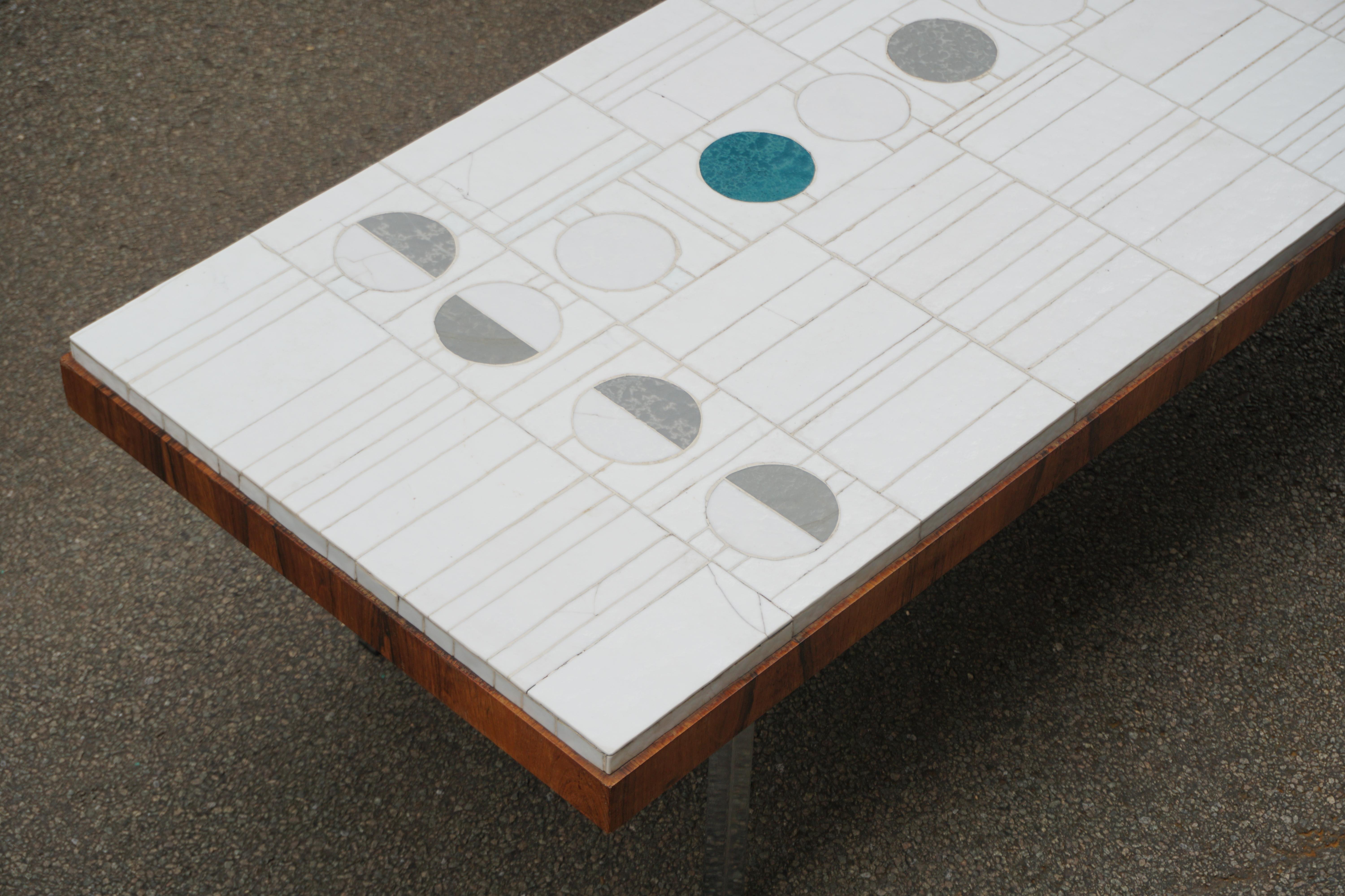 Table basse italienne en carreaux abstraits dans le style de Pia Manu en vente 3