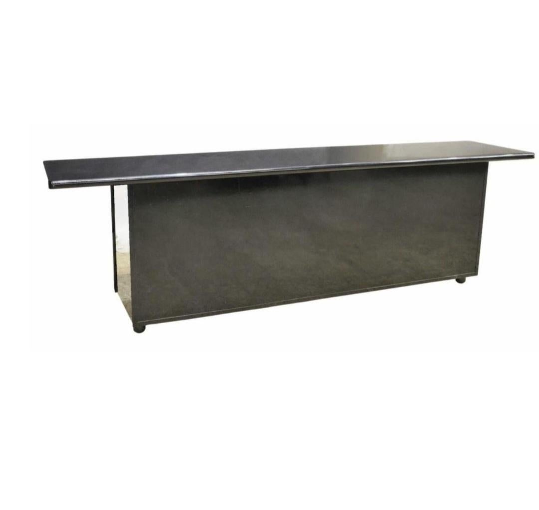 Italienisches Acerbis Modernes Sheraton-Sideboard aus schwarzem Lack im Angebot 4
