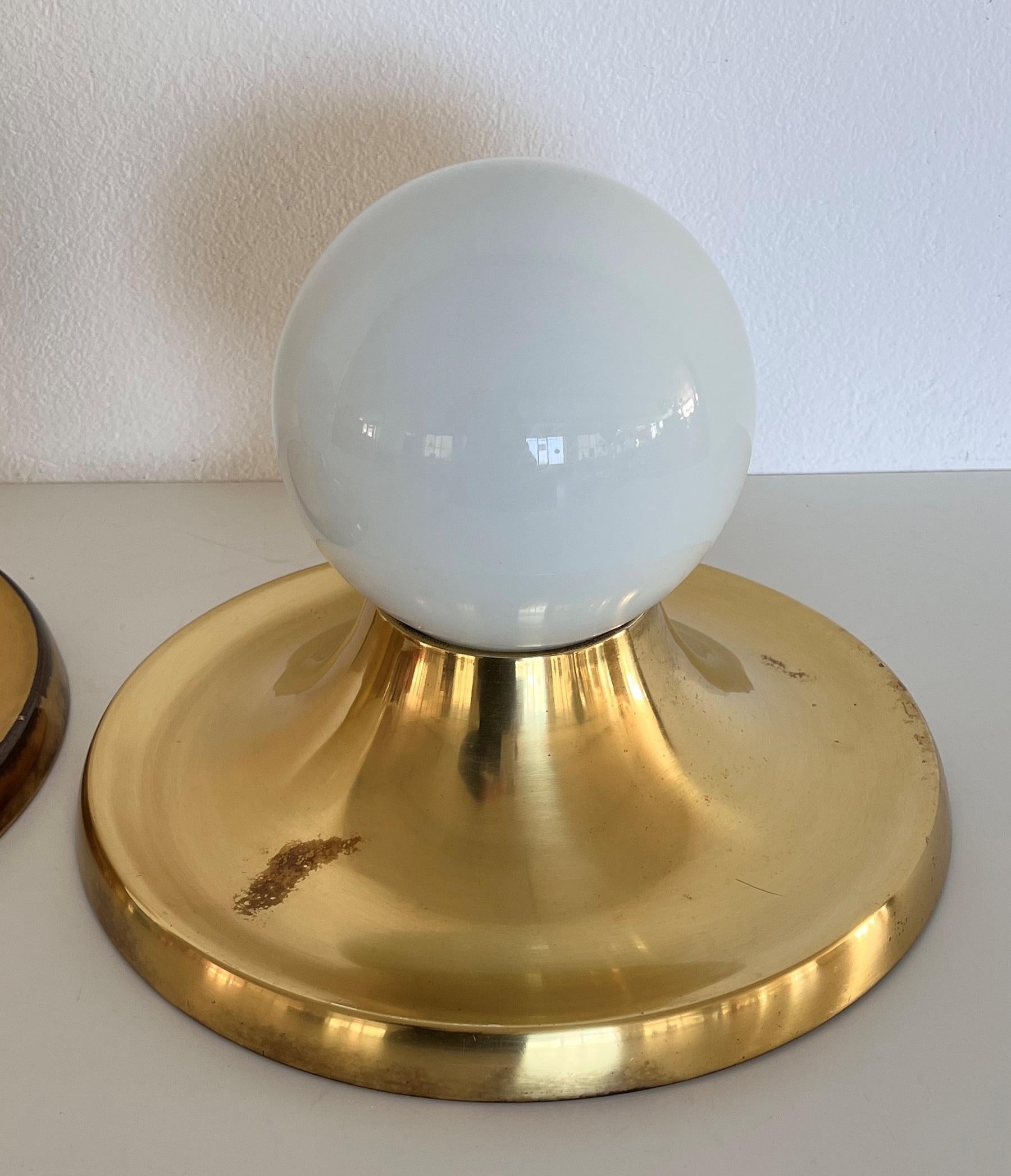 Italian Achille Castiglioni 'Light Ball' Wall or Ceiling Lamp for Flos, 1960s For Sale 5