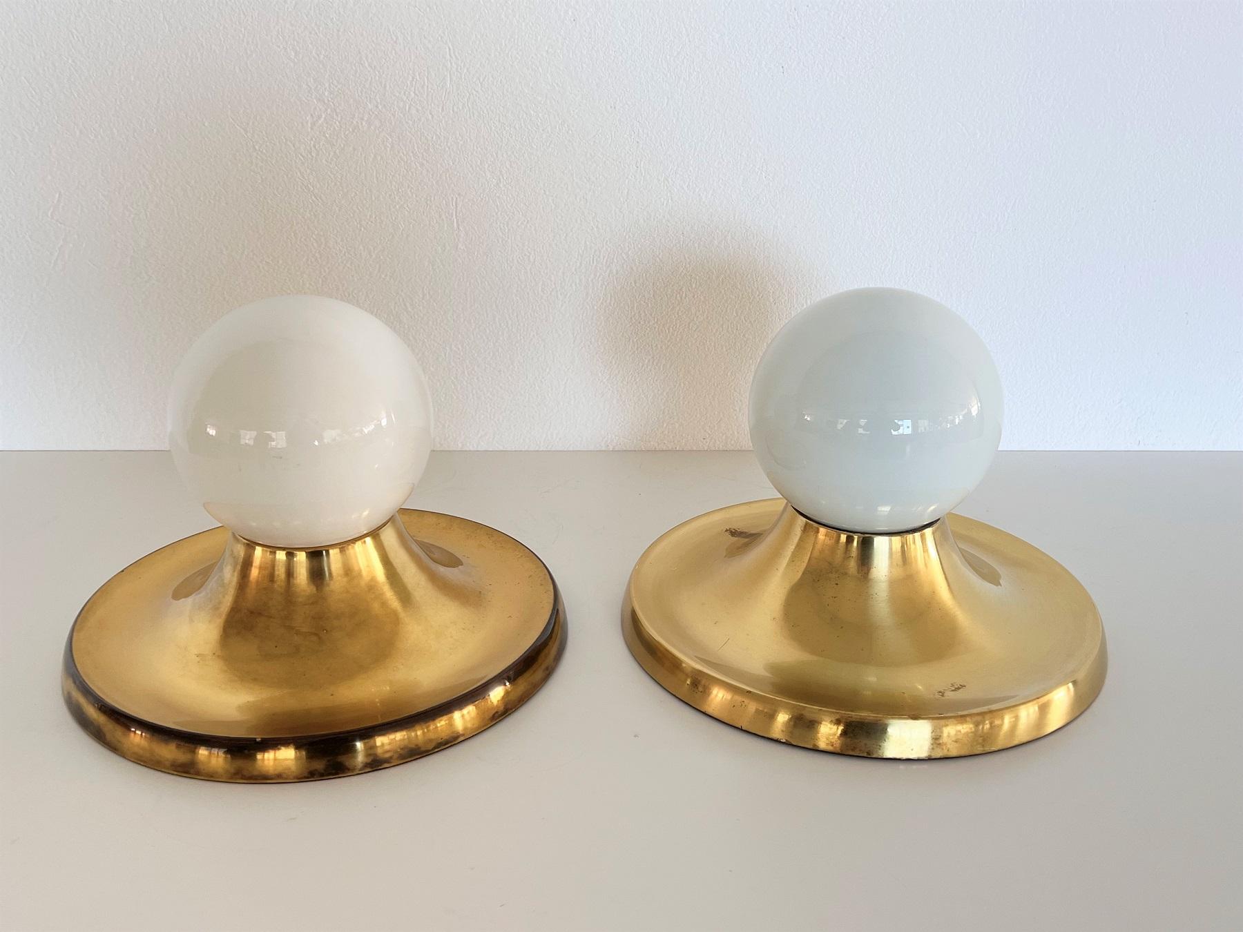Mid-20th Century Italian Achille Castiglioni 'Light Ball' Wall or Ceiling Lamp for Flos, 1960s For Sale