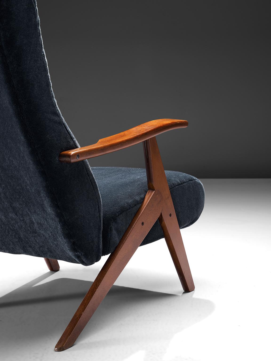 Italian Adjustable Blue Velvet Lounge Chairs In Good Condition In Waalwijk, NL