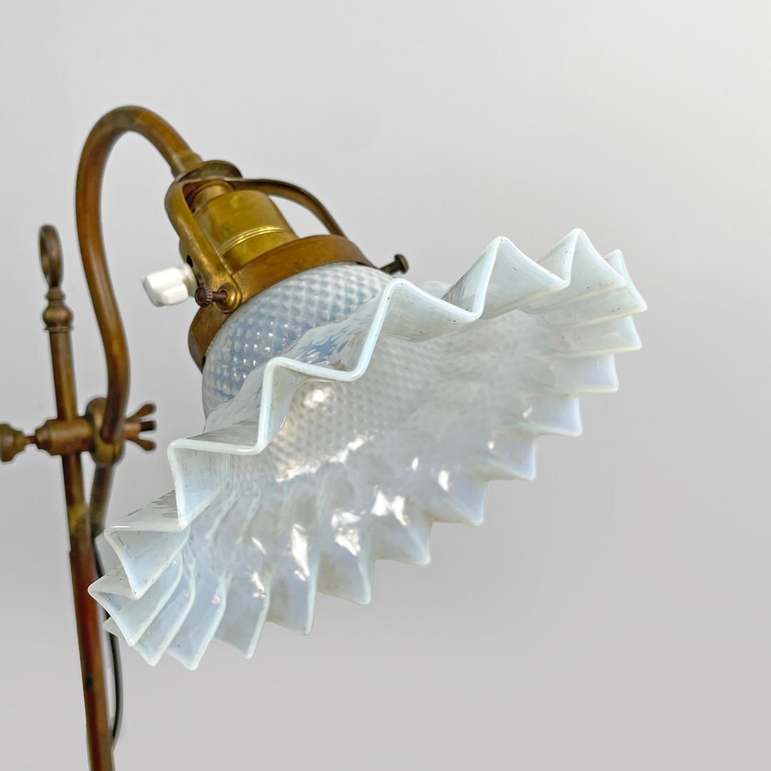 Italian adjustable brass and glass table lamp with ceramic switch, early 1900s 5