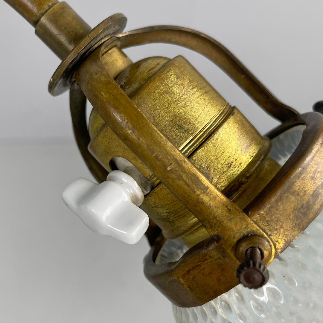Italian adjustable brass and glass table lamp with ceramic switch, early 1900s 7