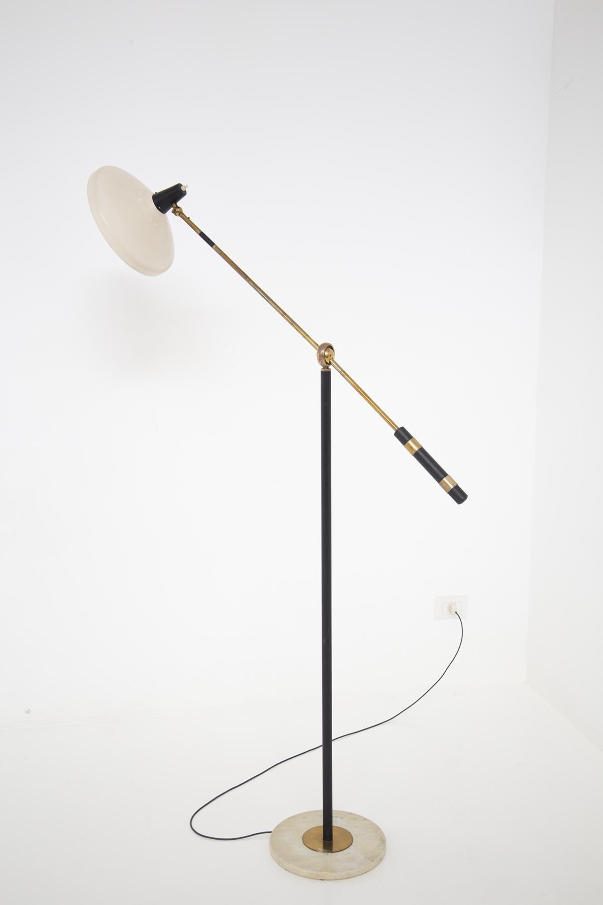 Italian Adjustable Brass and Marble Floor Lamp In Good Condition In Milano, IT